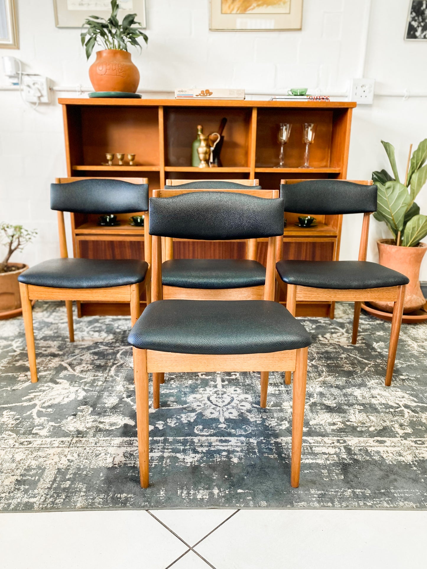 Set of 4 Mid Century Dining Chairs