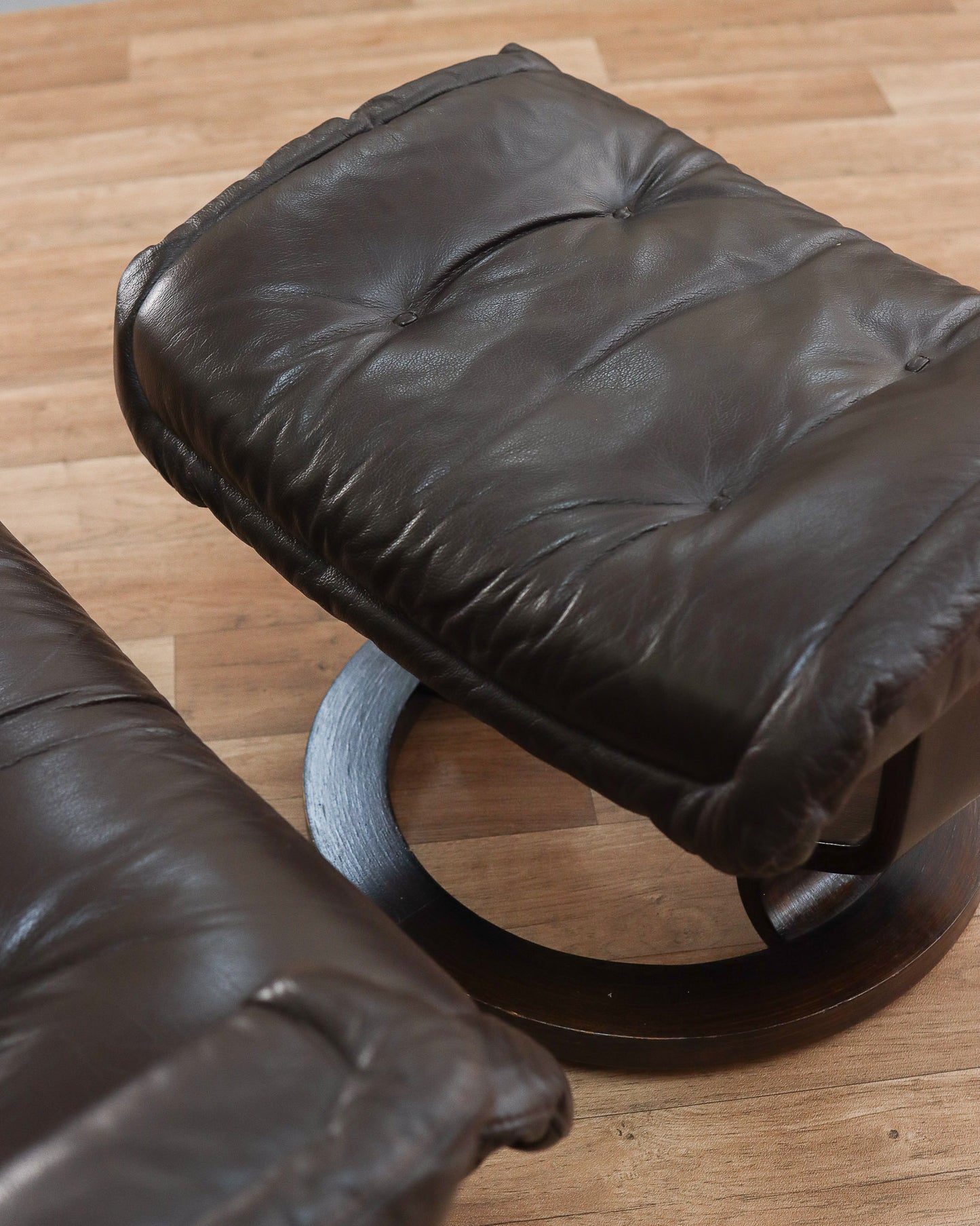 Scandinavian Ekornes Stressless Leather Recliner and Footstool
