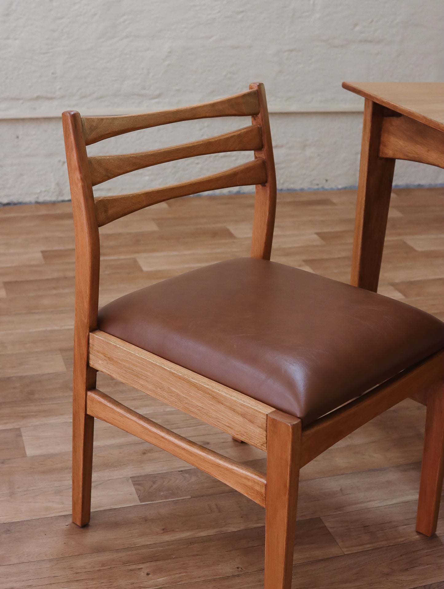 Erl Dining Chair