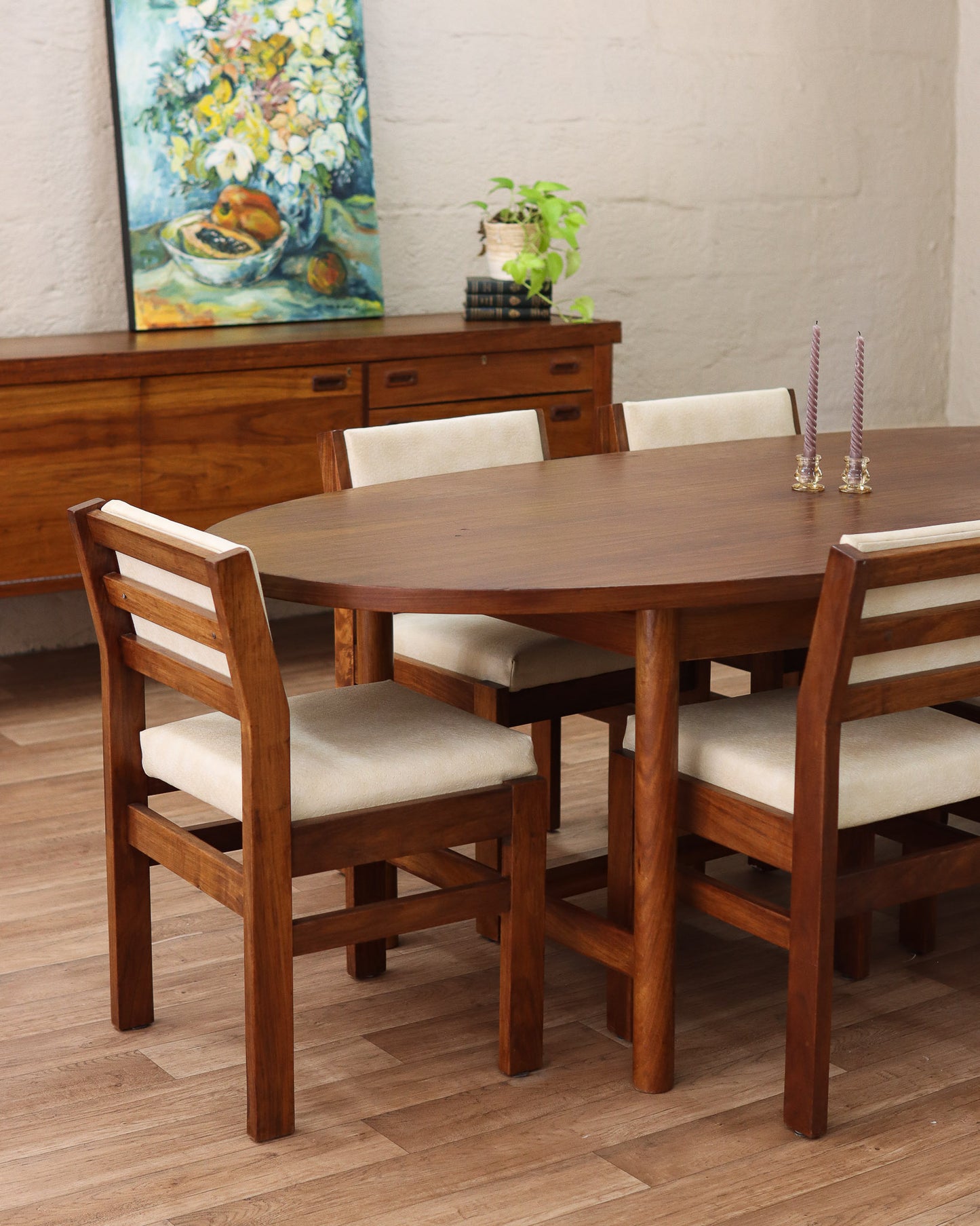 Mid-Century Oval Dining Table by Frystark