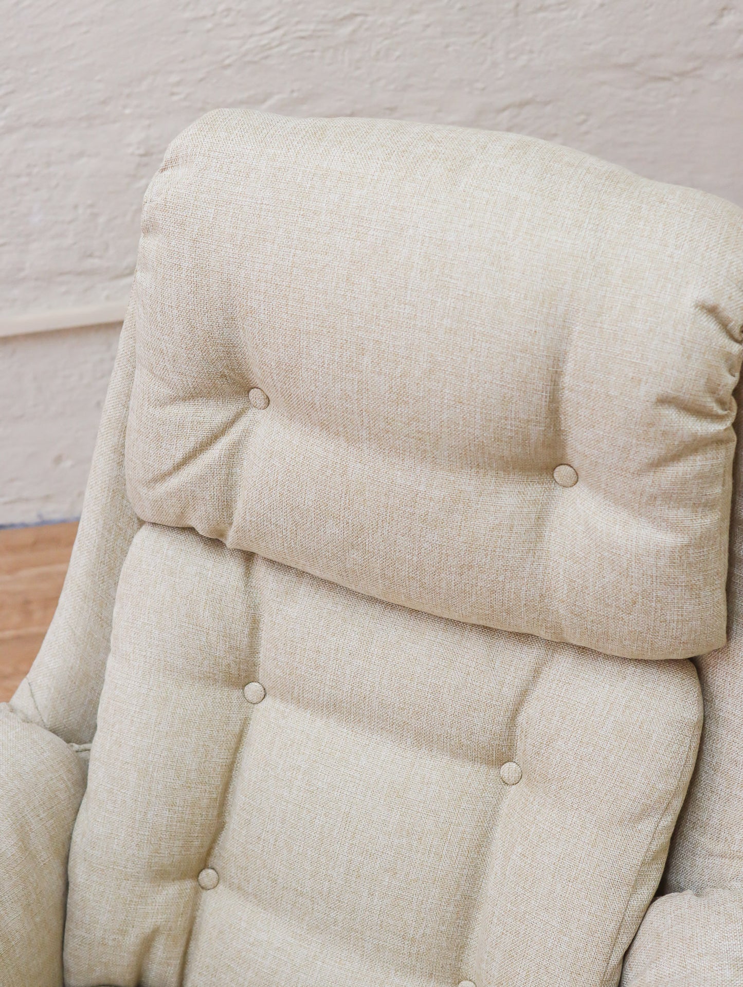 Retro Grafton Everest Swivel Chair and Stool