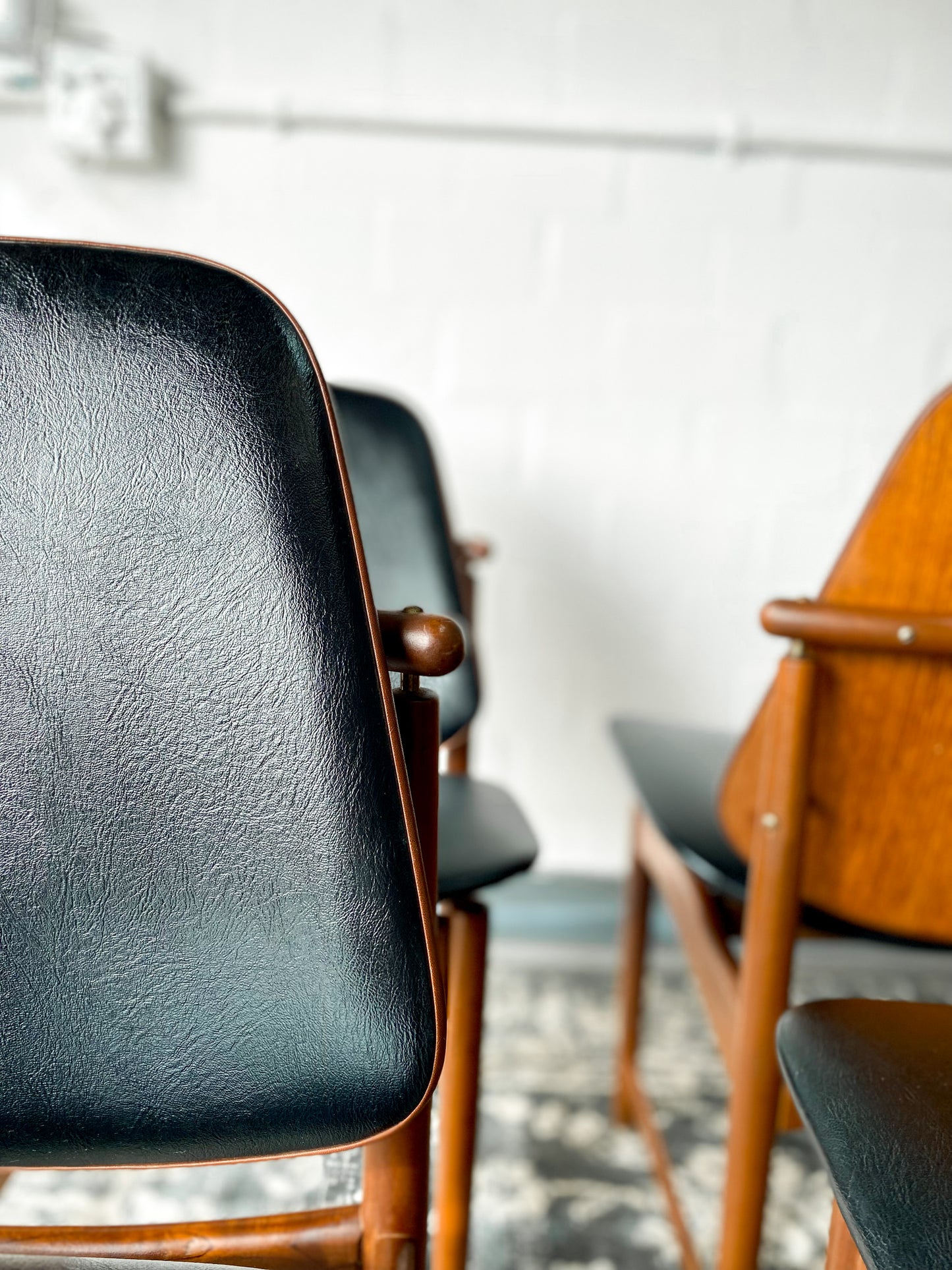Frystark Dining Chairs
