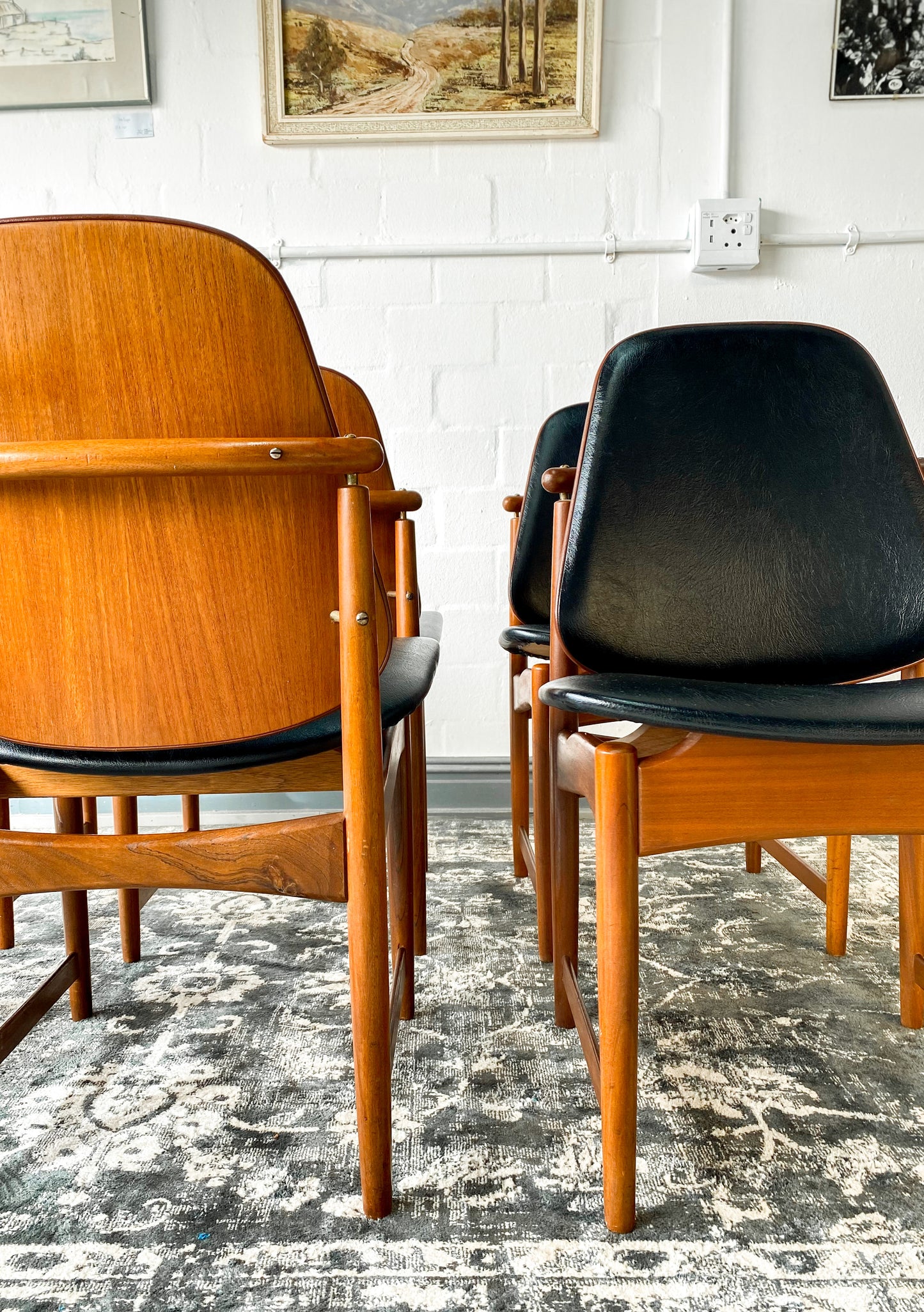 Frystark Dining Chairs