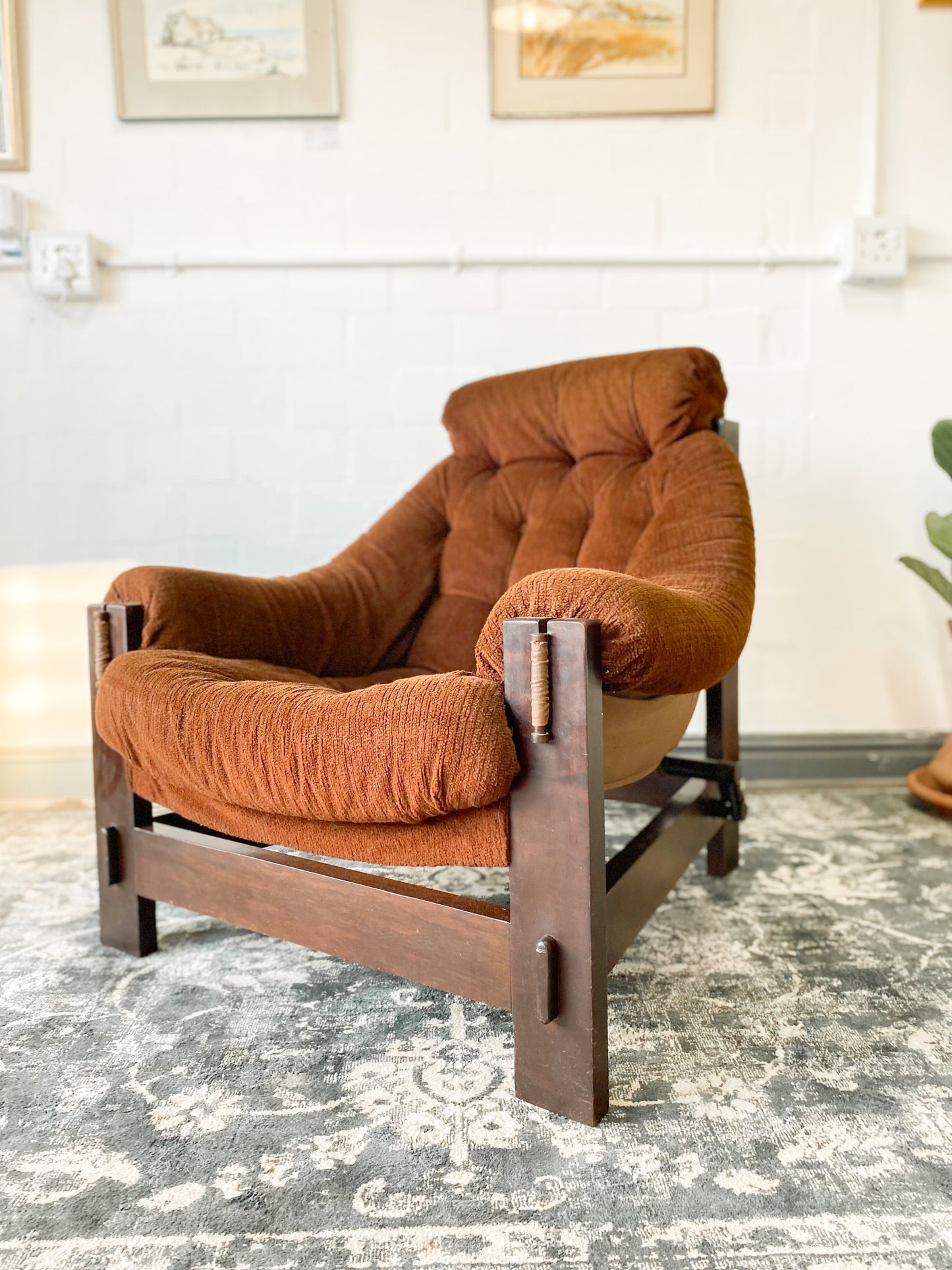 Grafton Everest Sling Armchair