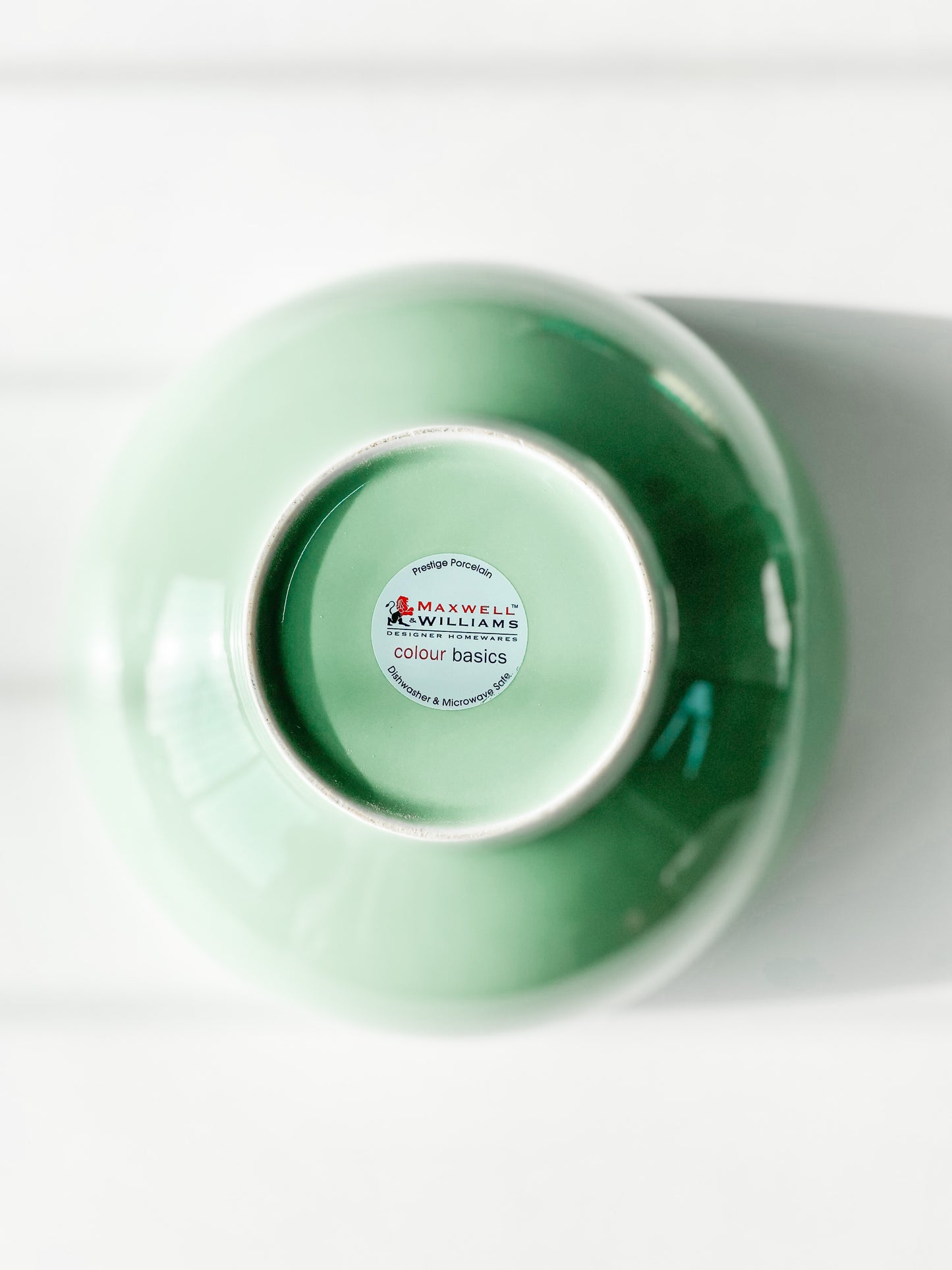 Maxwell & Williams Porcelain Salad Bowl