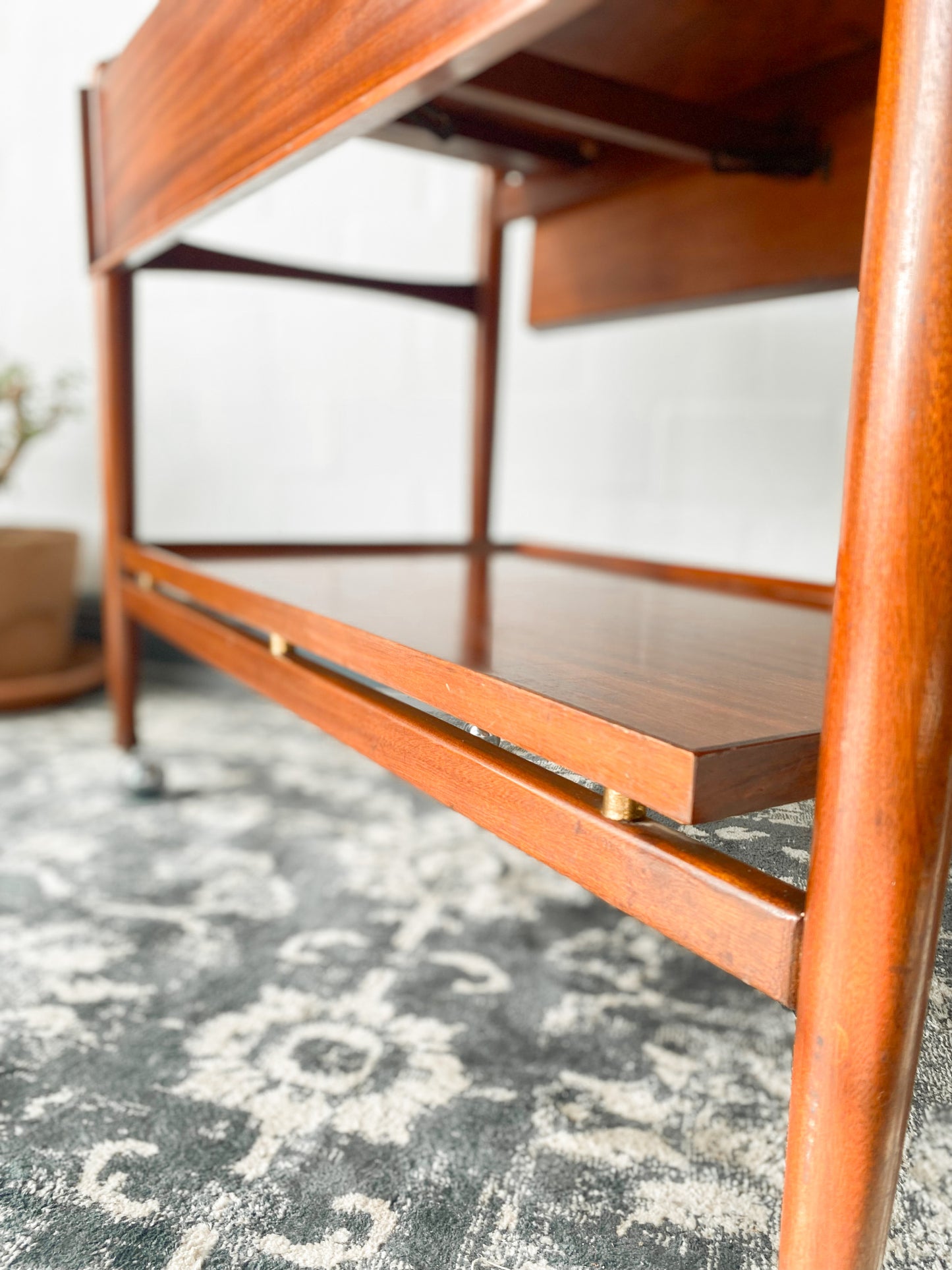 Retro Drinks Trolley