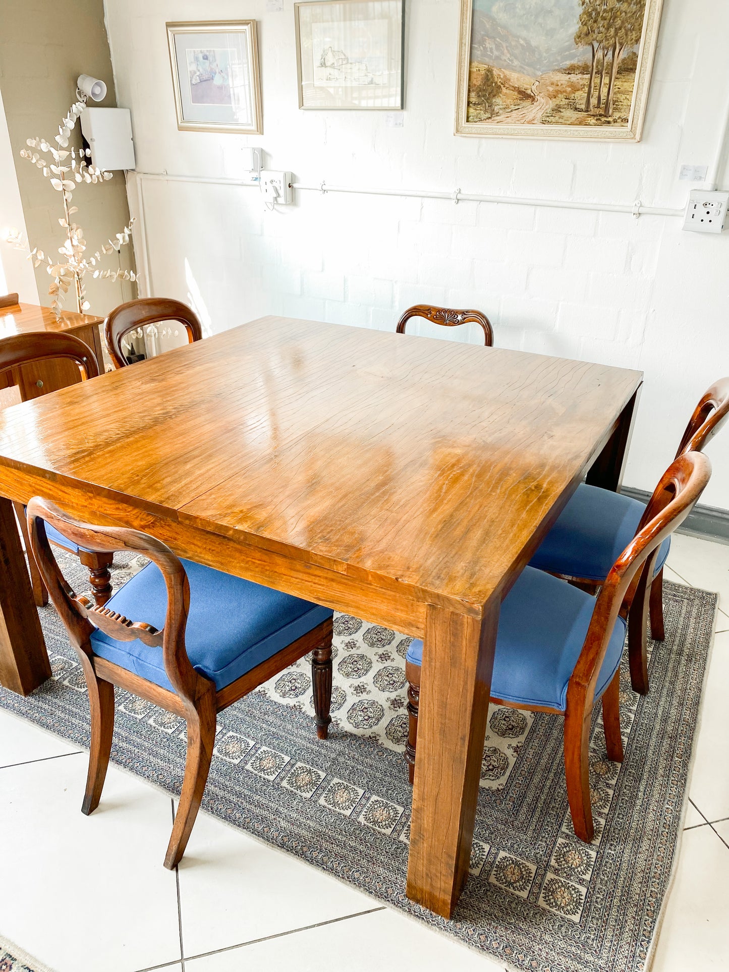 UK Dining Set