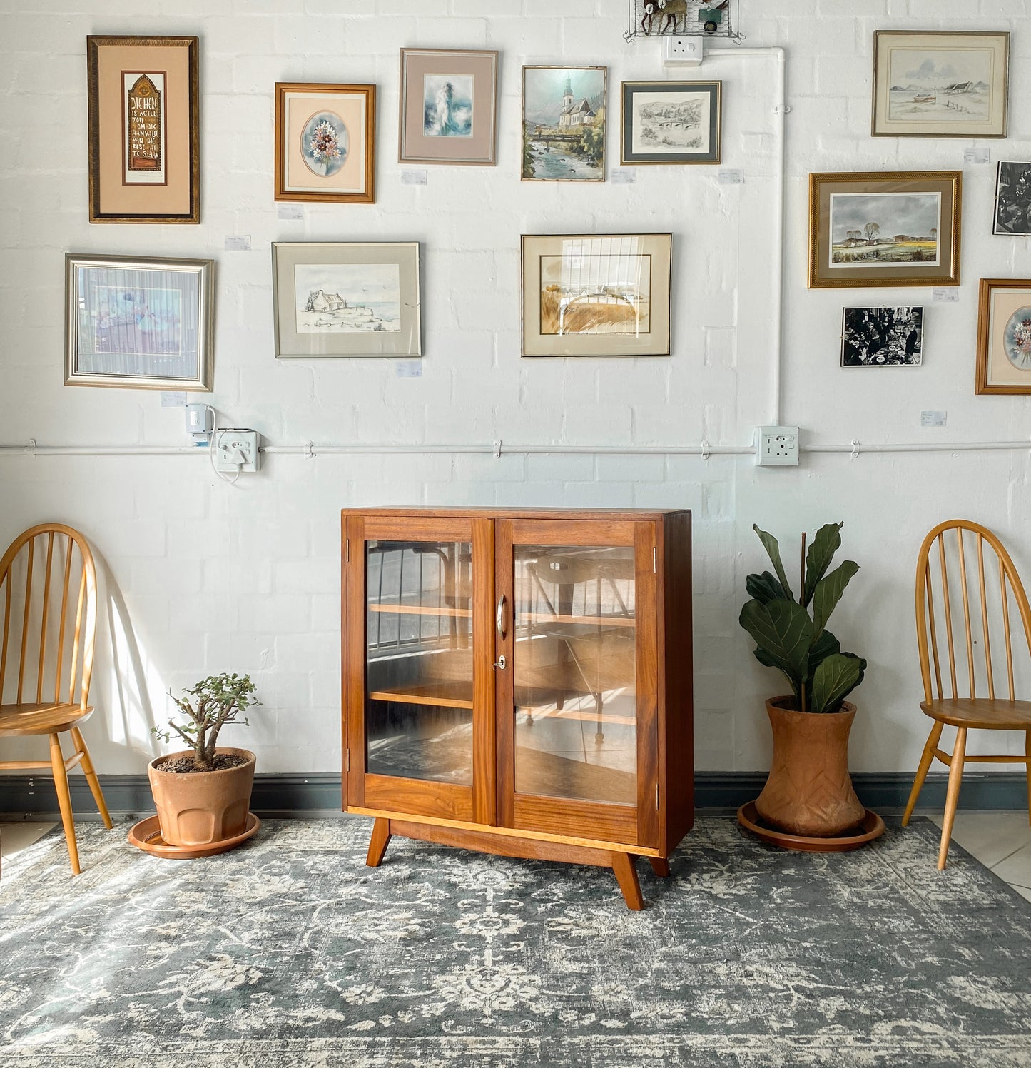 Retro Display Cabinet