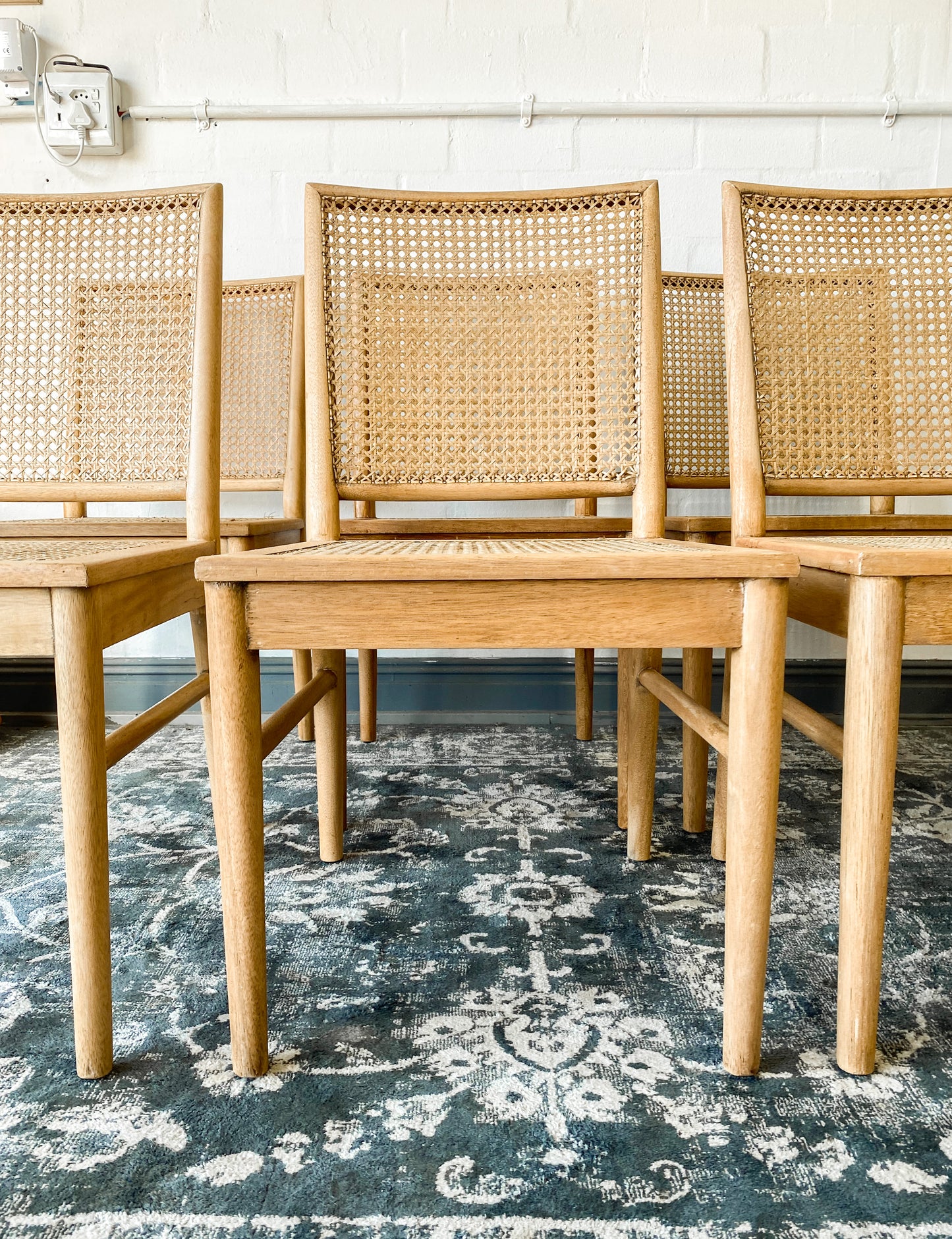 Set of 6 La Grange Dining Chairs