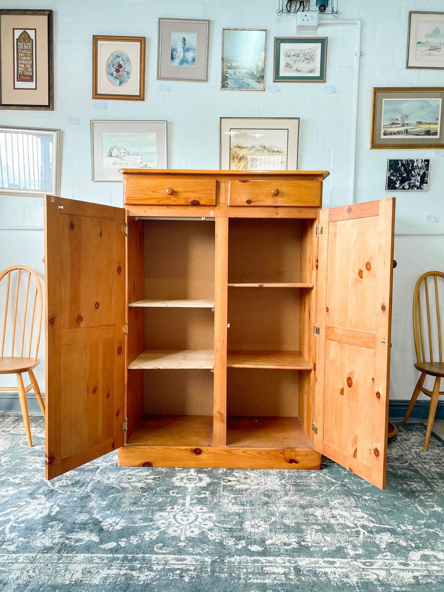 Farmstyle Cabinet