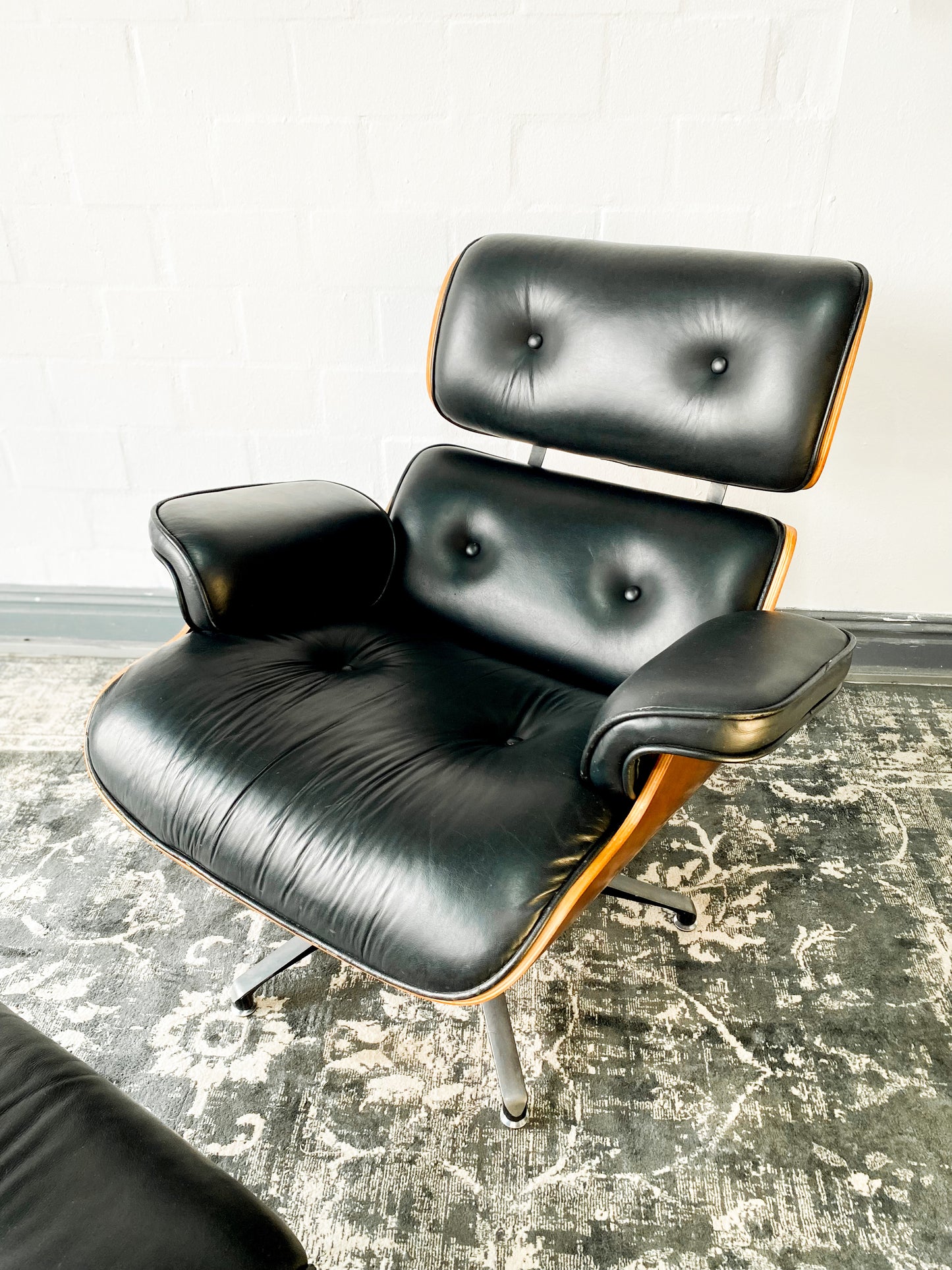 Eames Style Leather Lounger & Stool