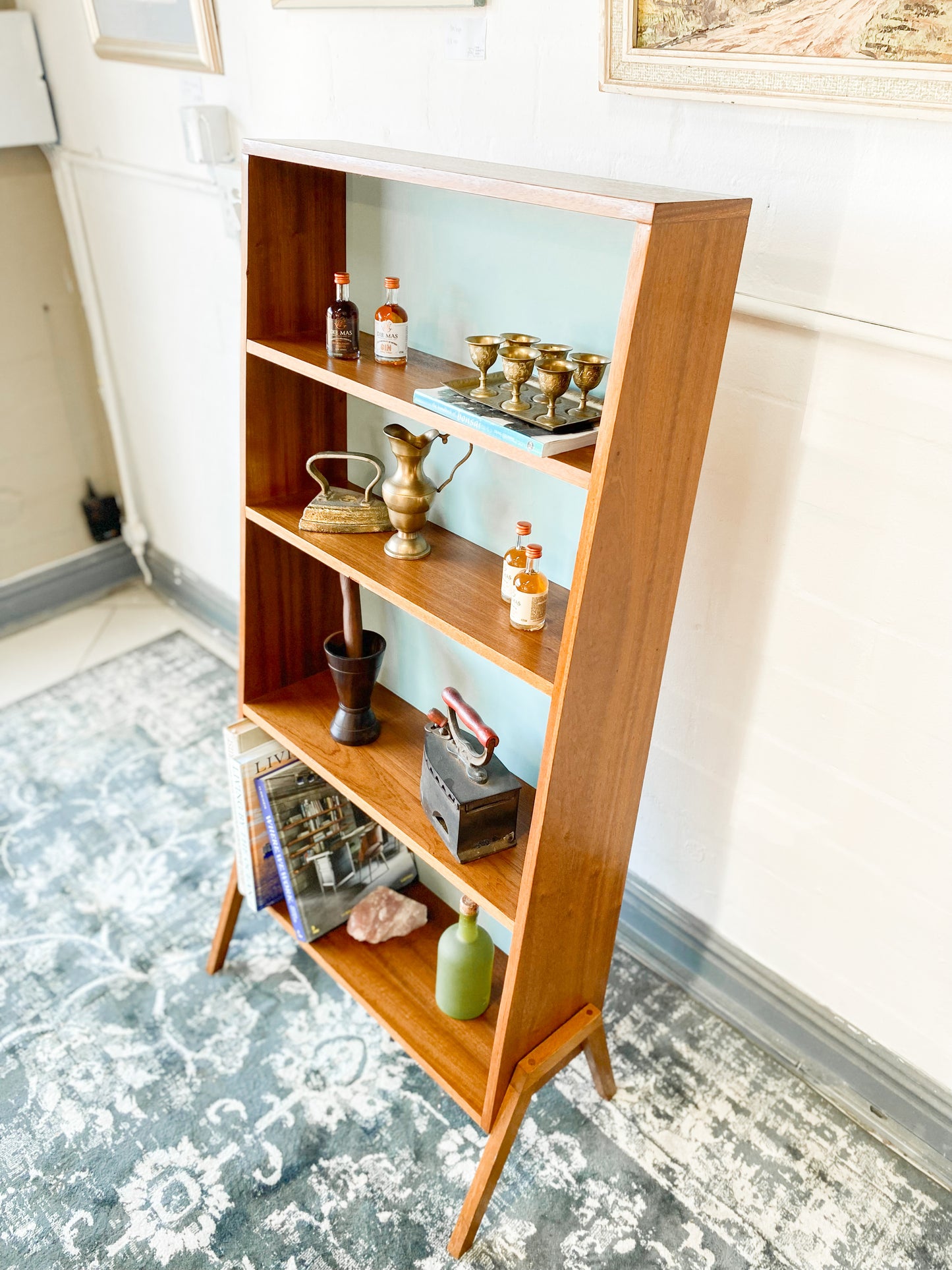 Mid-Century style Bookshelf