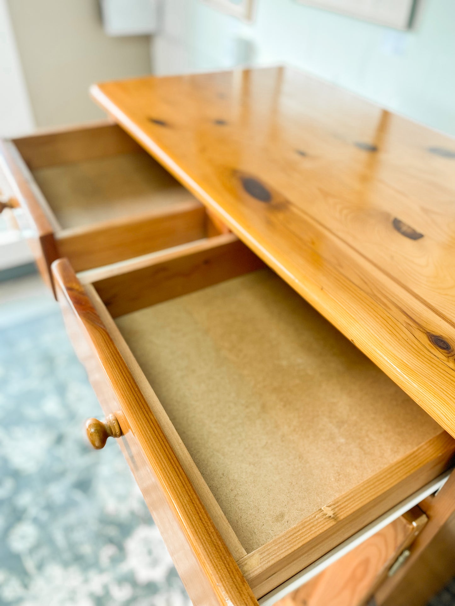 Farmstyle Cabinet