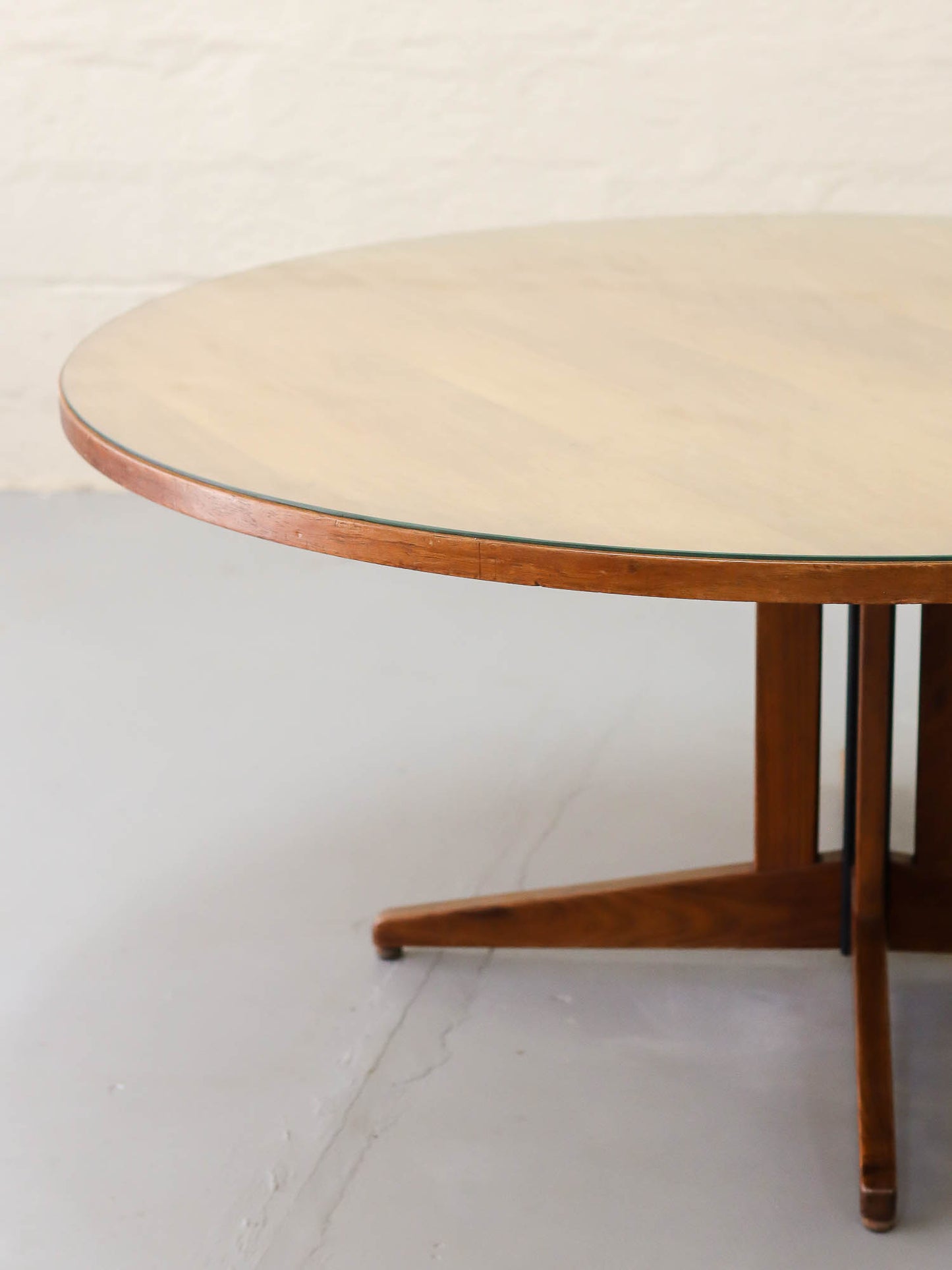 Mid-century Round Dining Table with Glass Top