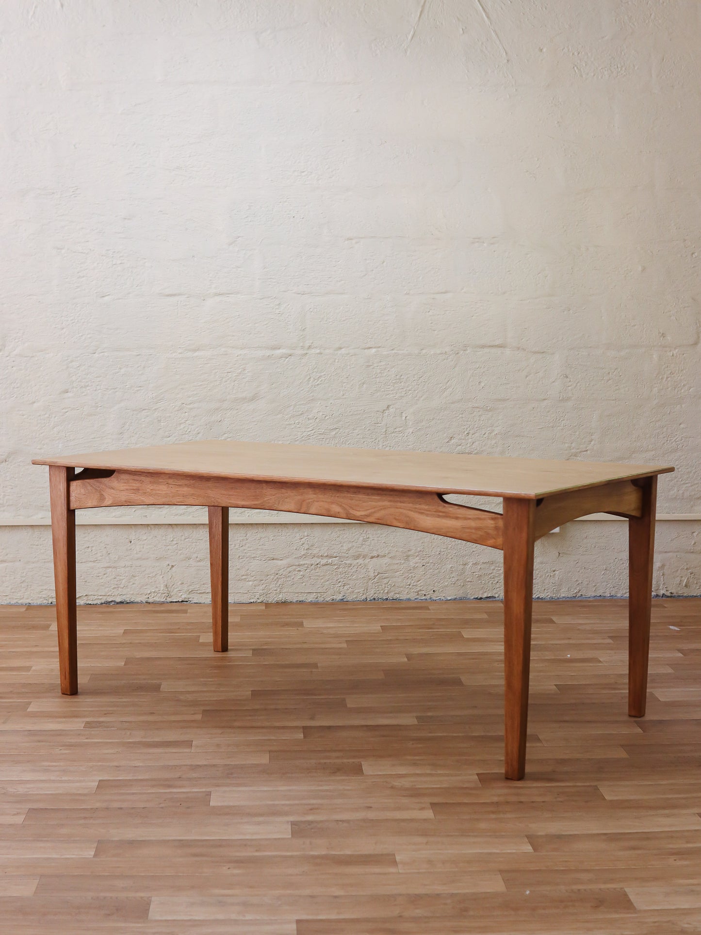 Otto Dining Table