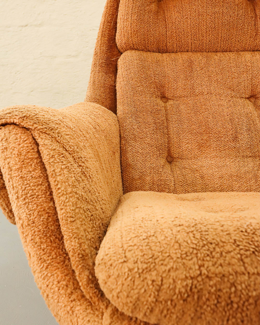 Retro Grafton Everest Swivel Chair