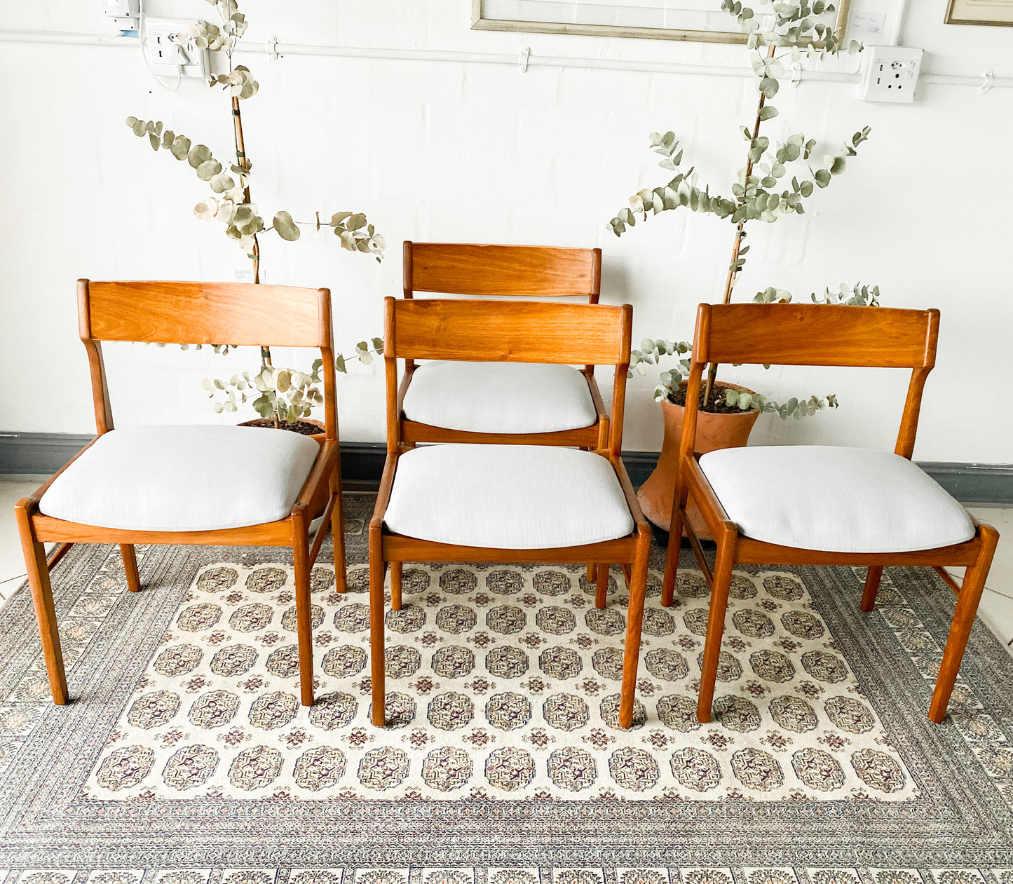 Set of 4 Greaves and Thomas Dining Chairs