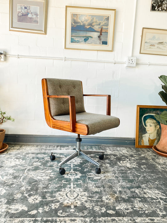 Retro Office Chair