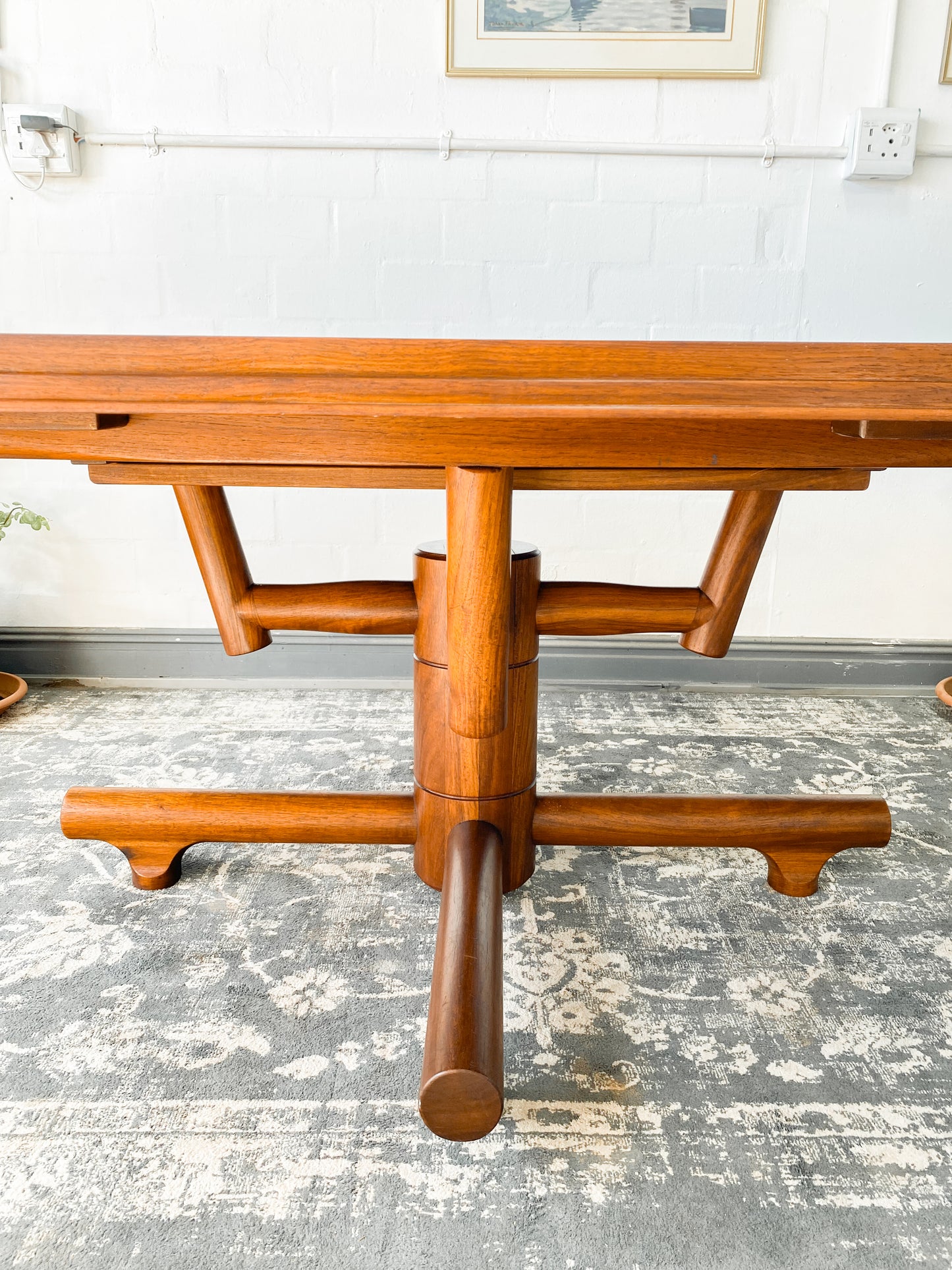 Artecasa Extendable Dining Table