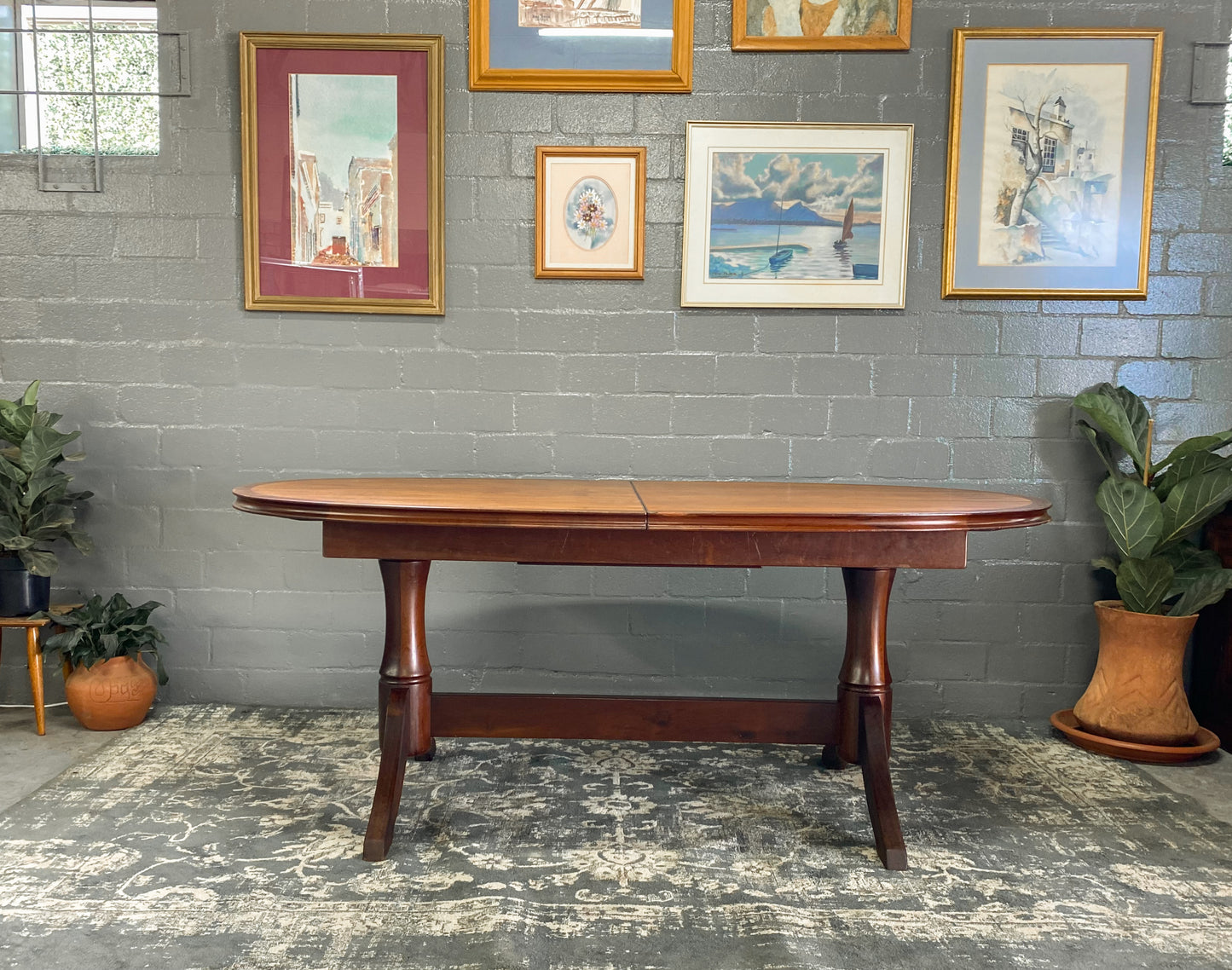 EE Meyer Extendable Dining Table