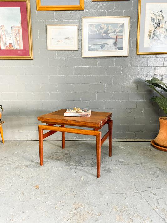 Duros Extendable Coffee Table