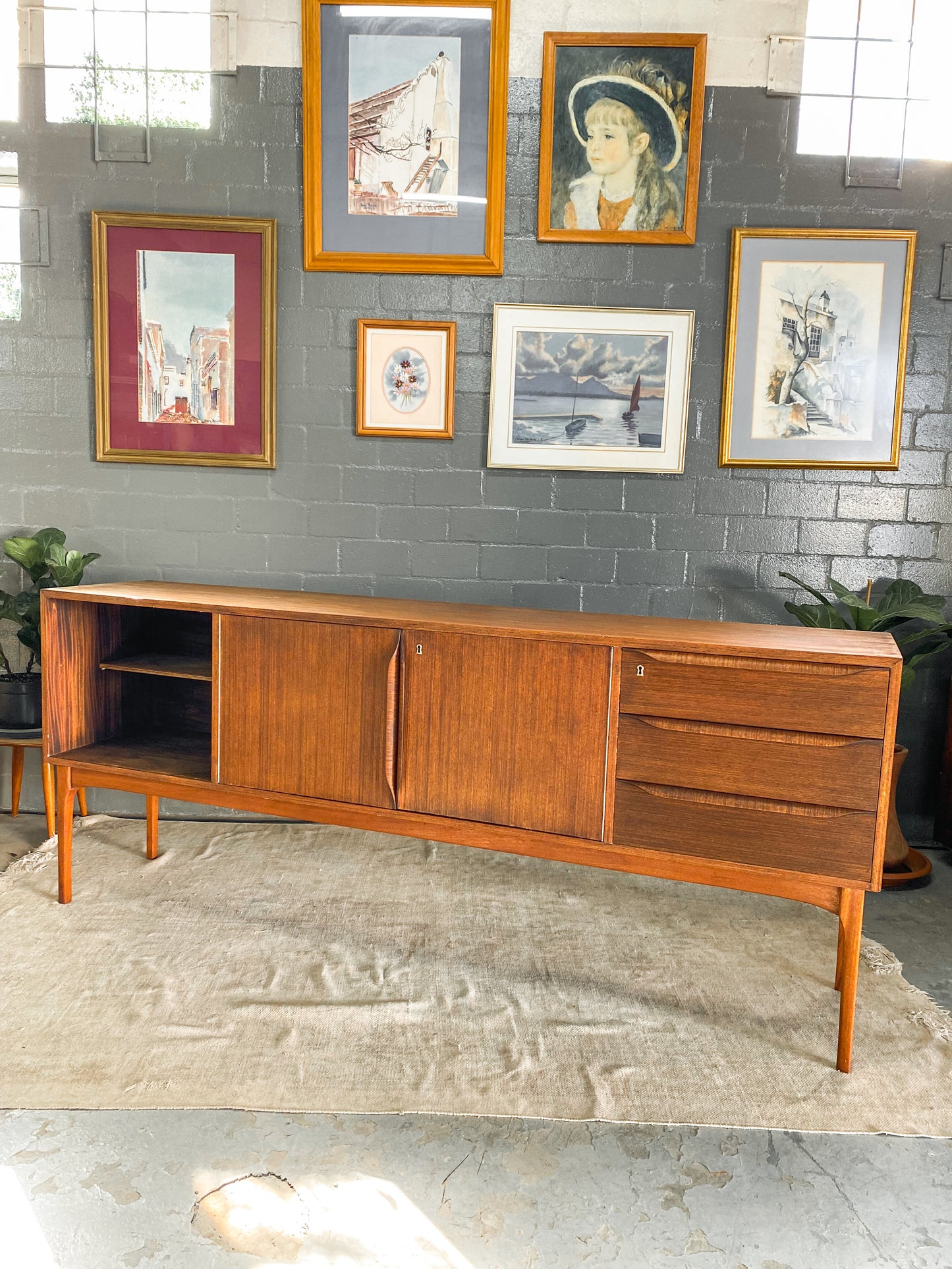 Duros Mid Century Sideboard