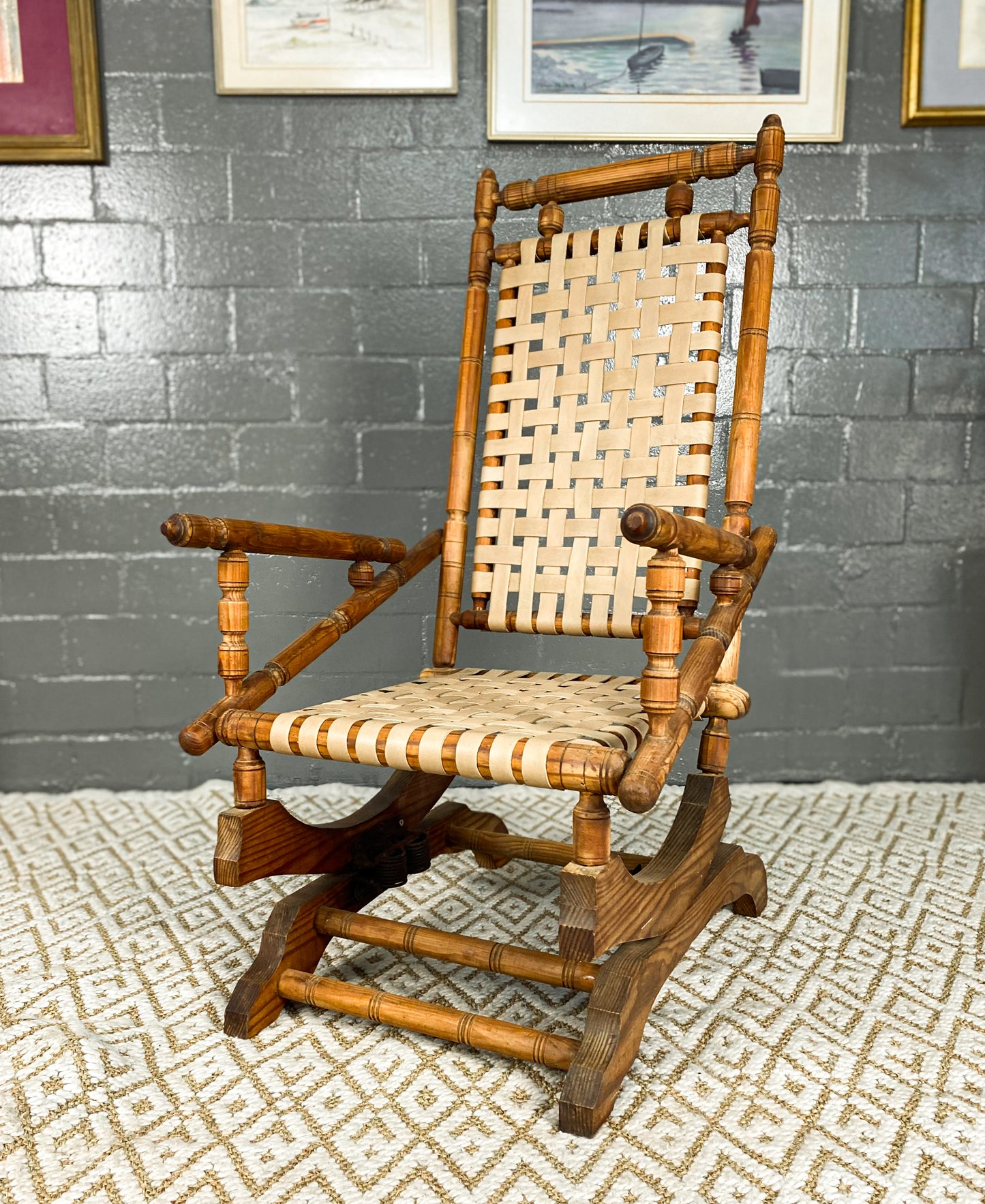 Early 20th Century American Rocking Chair