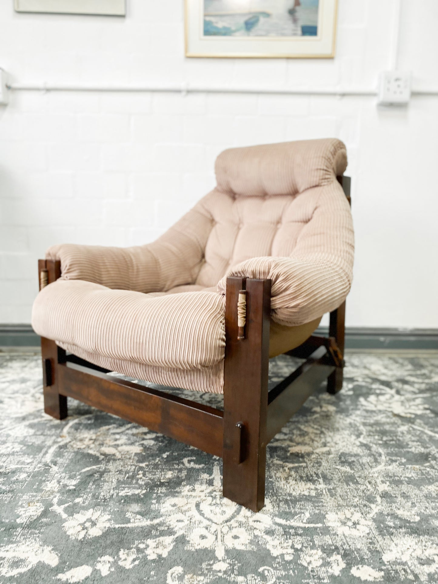 Grafton Everest Sling Armchair