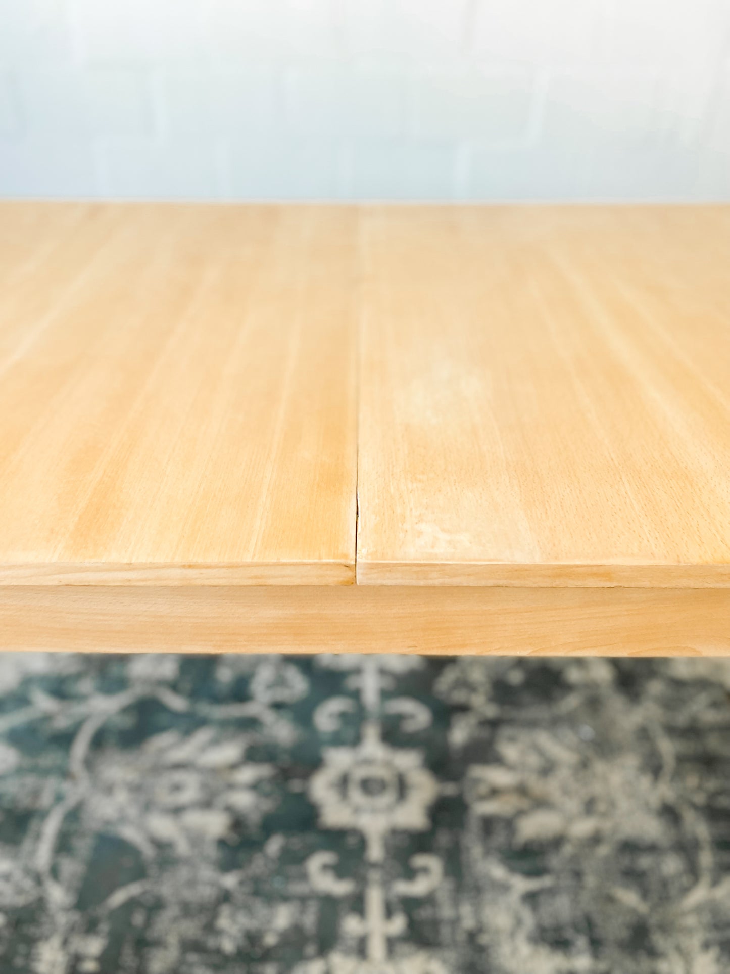 Extendable Dining Table