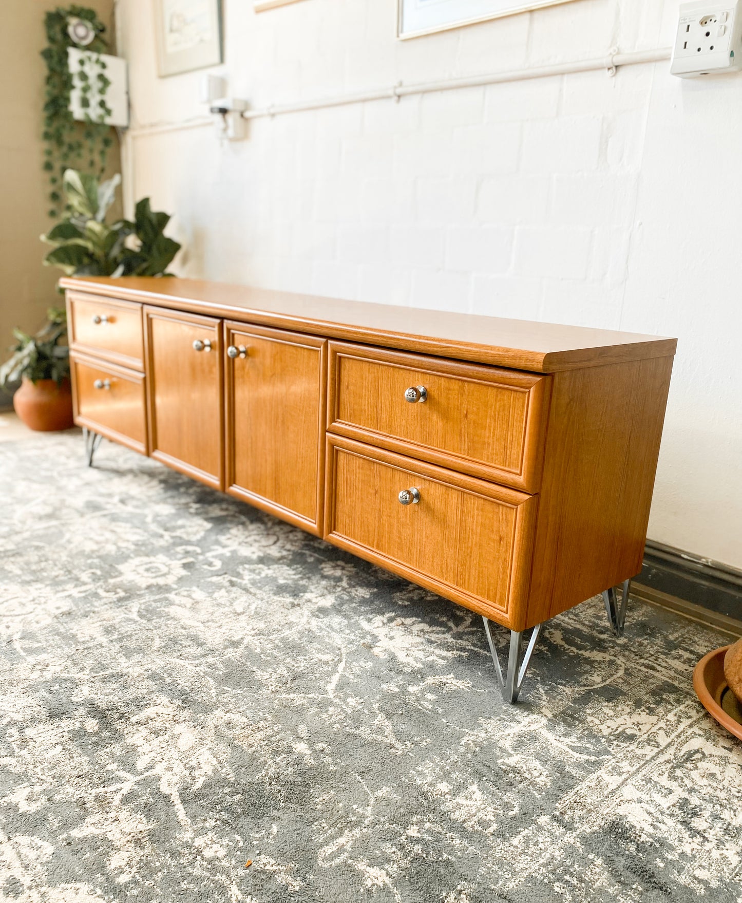 Mid Century Schreiber Sideboard