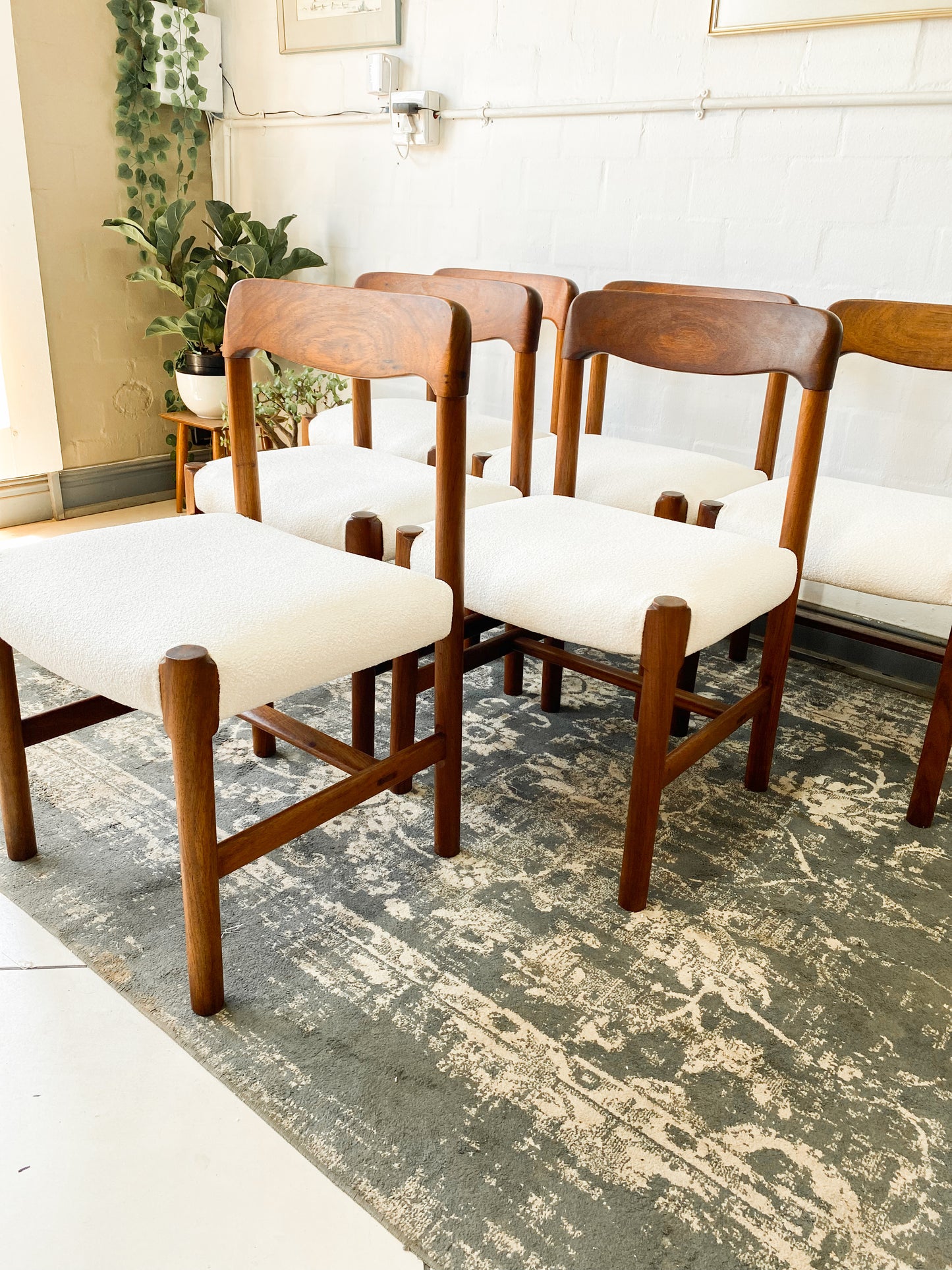 Set of 6 Kiaat Artecasa Dining Chairs