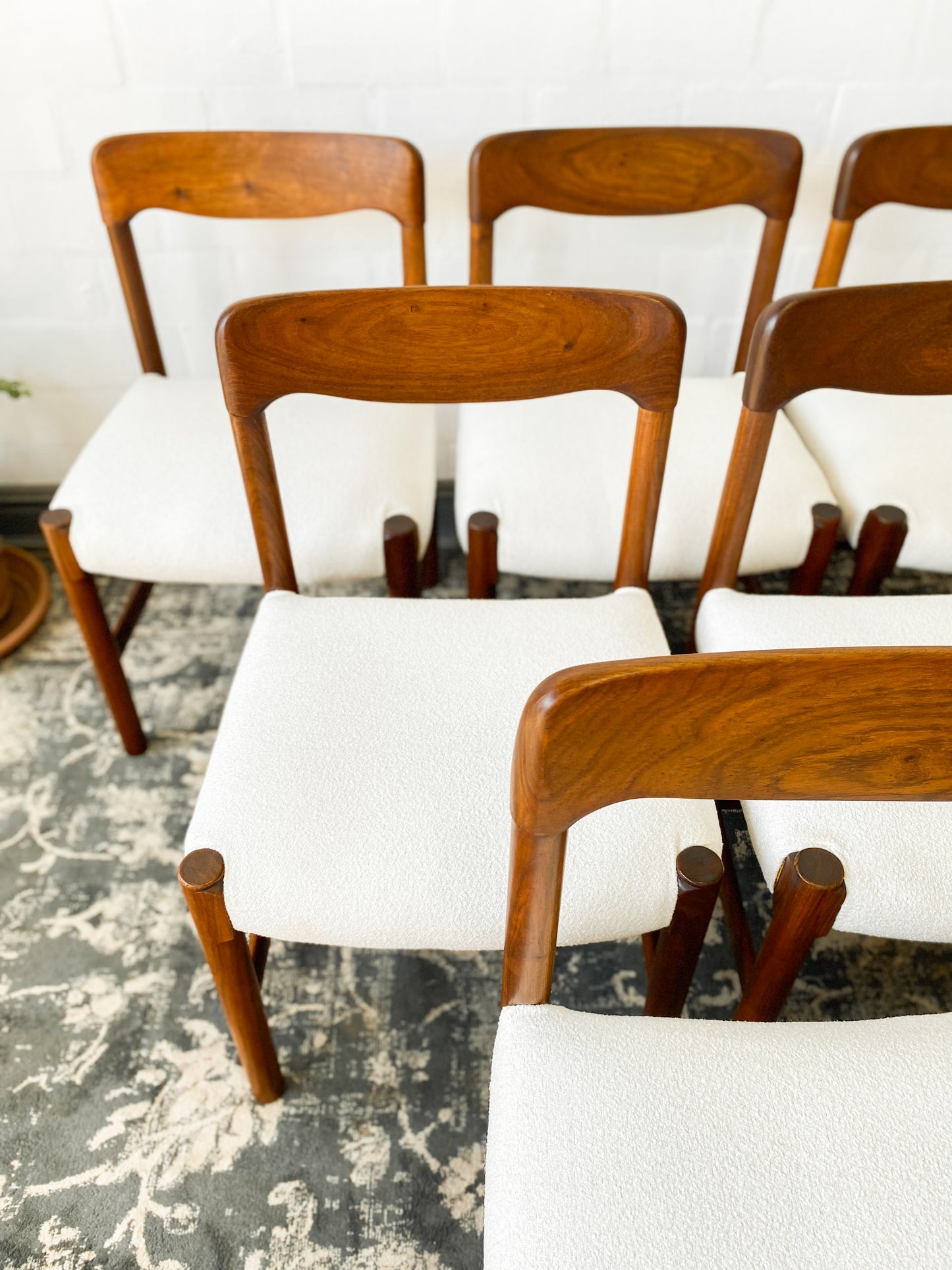 Set of 6 Kiaat Artecasa Dining Chairs