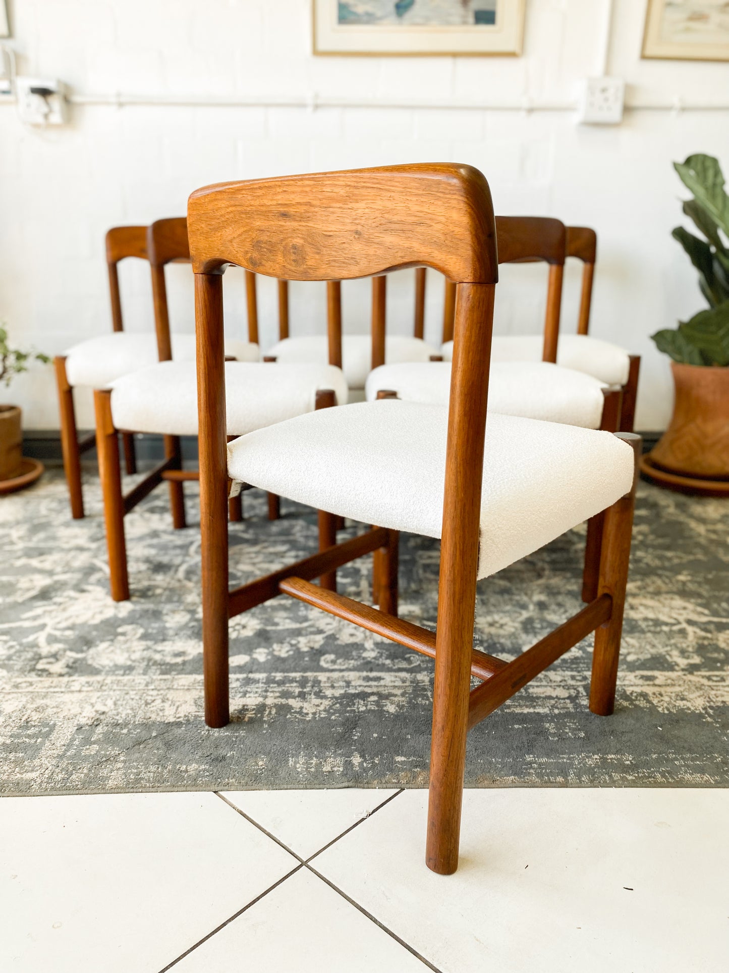 Set of 6 Kiaat Artecasa Dining Chairs