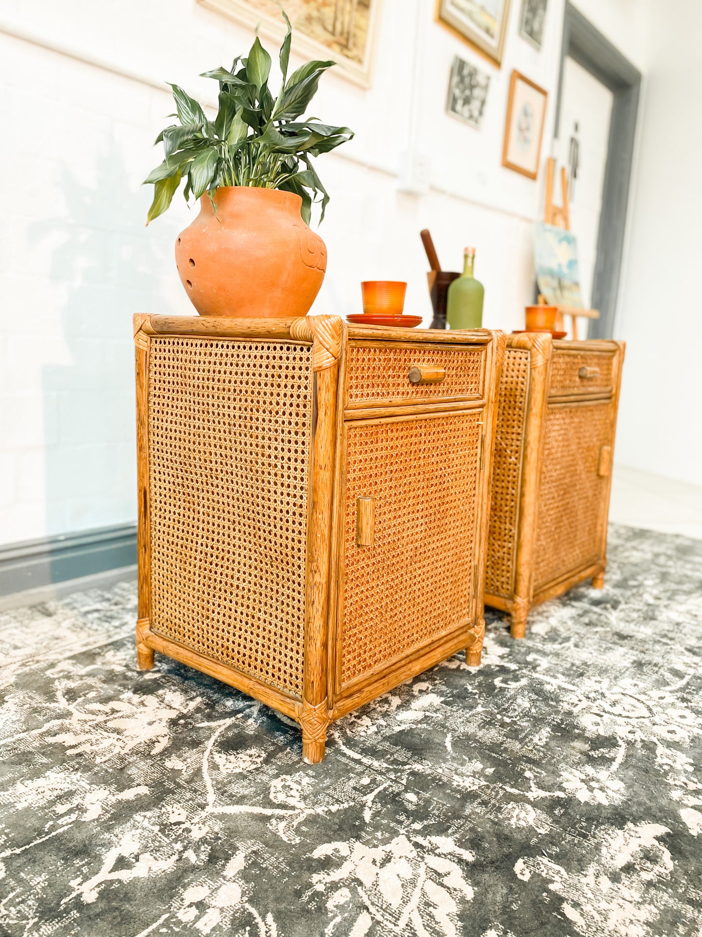 Cane Pedestals