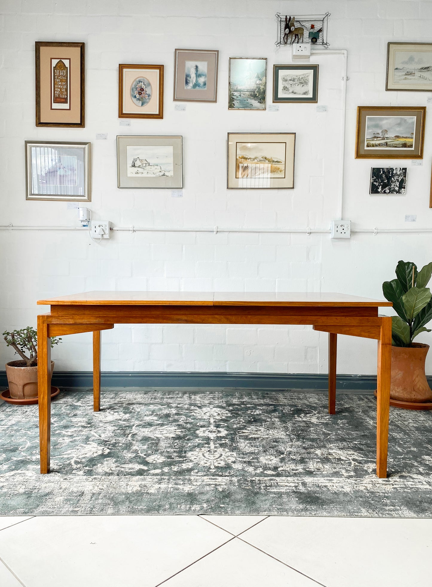 Kiaat Extendable Dining Table