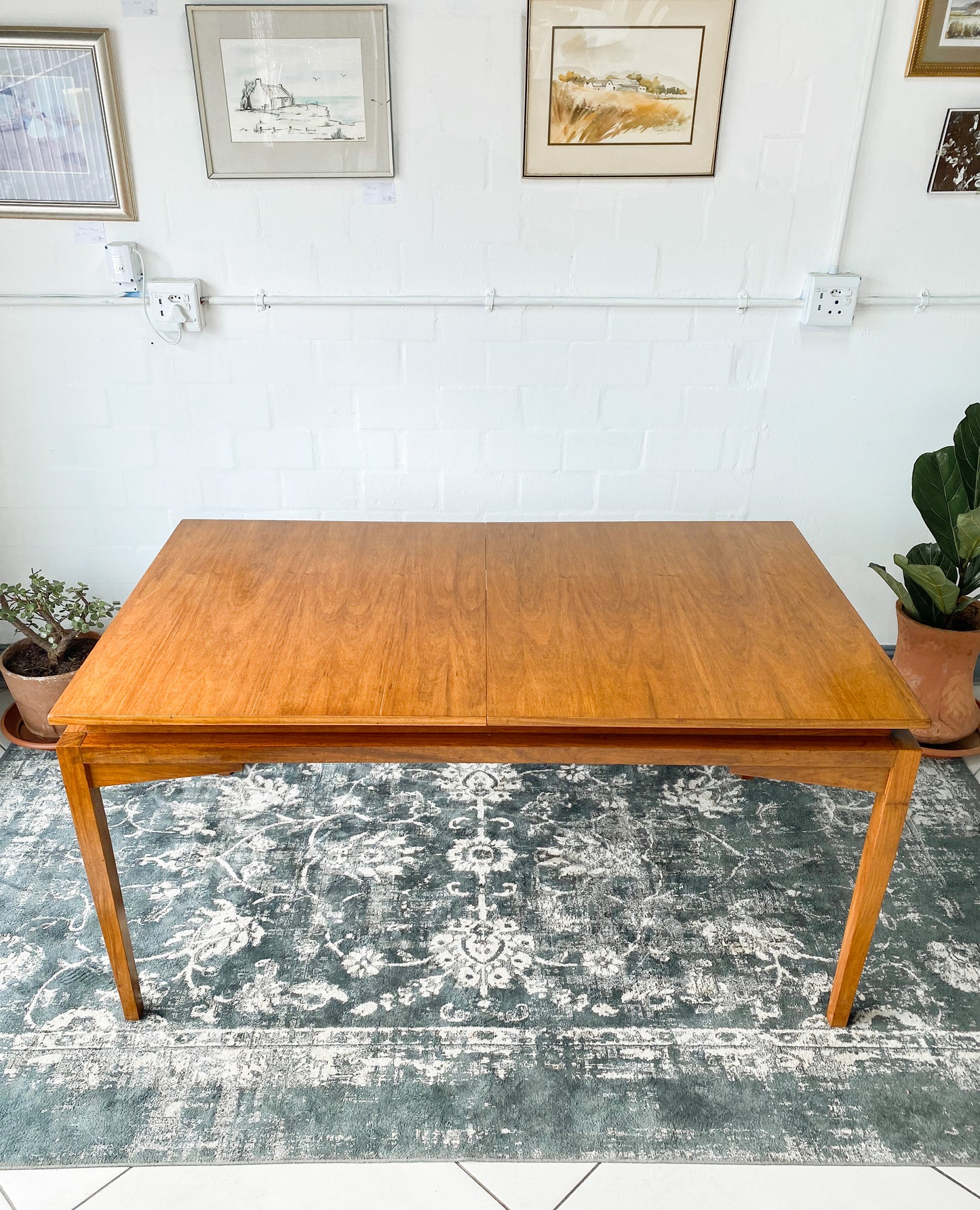 Kiaat Extendable Dining Table