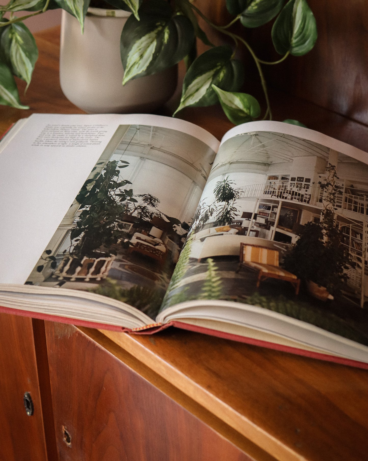 Architectural Digest International Interiors (1979) First Edition Coffee Table Book