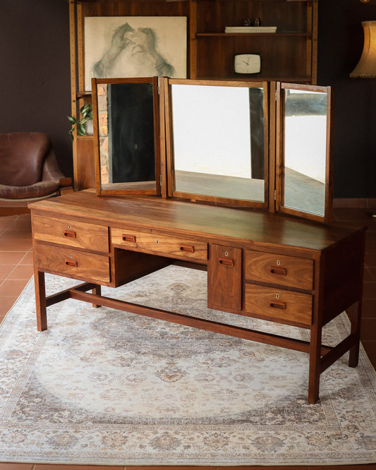 Mid-Century Kiaat Dresser by Artecasa