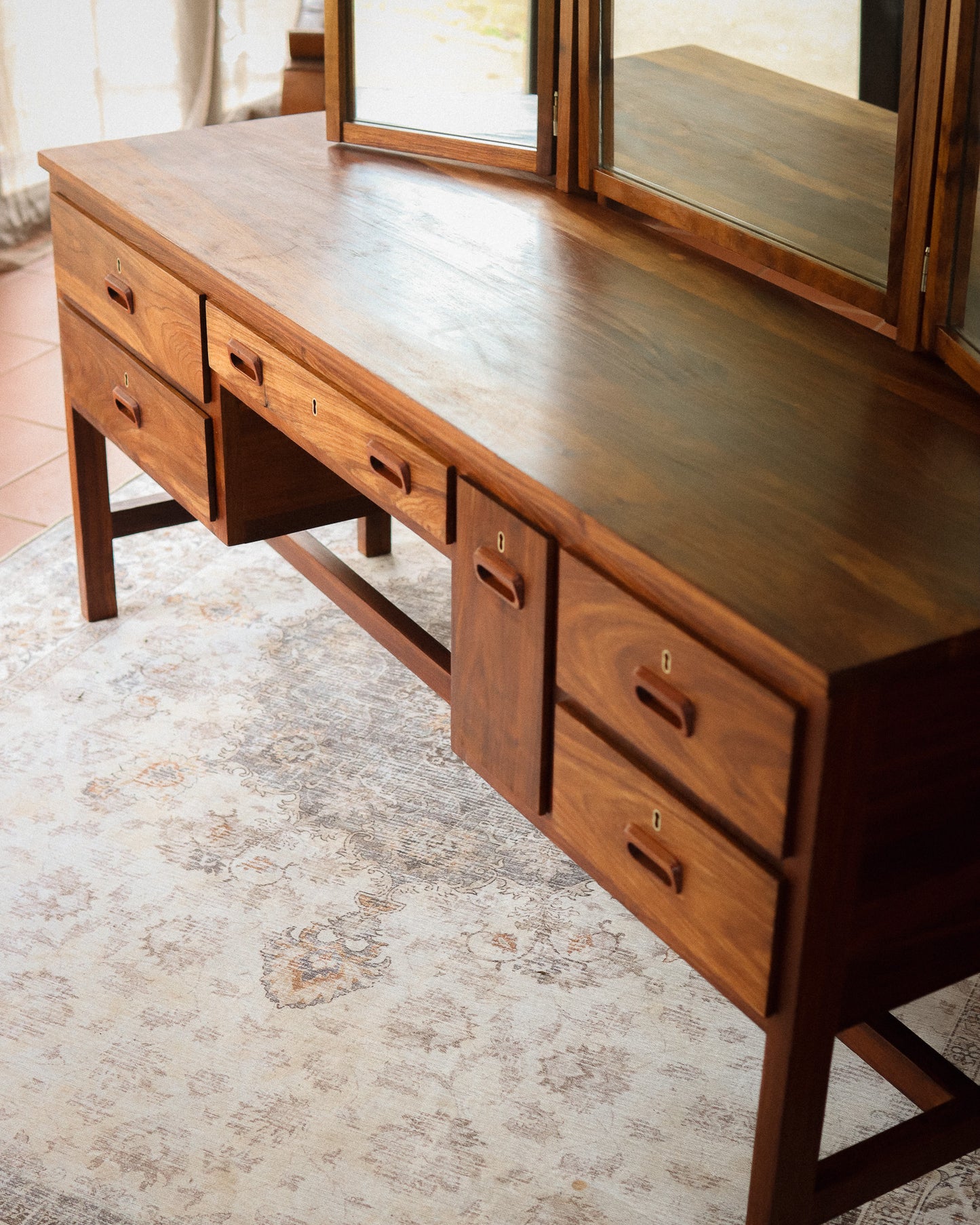 Mid-Century Kiaat Dresser by Artecasa