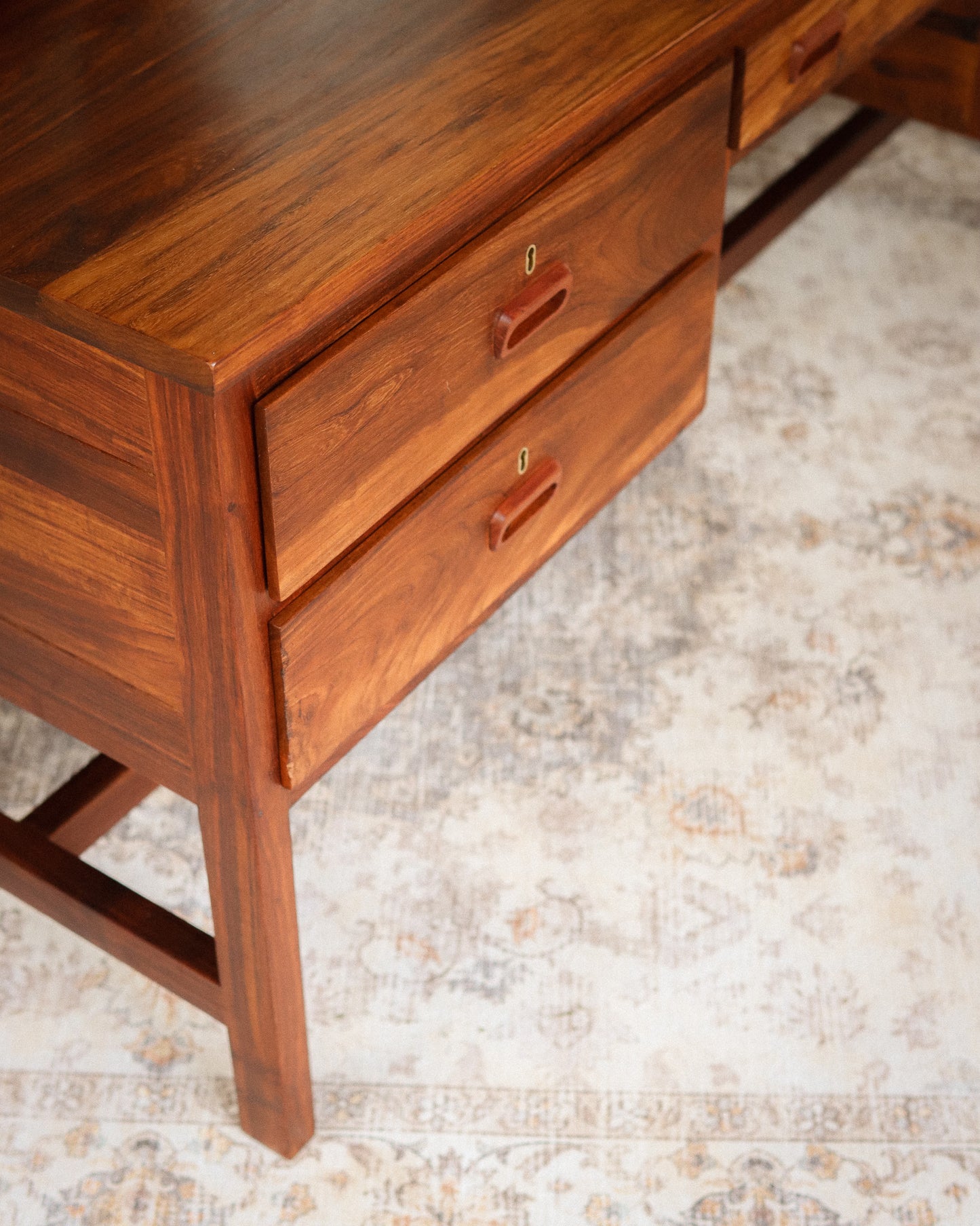 Mid-Century Kiaat Dresser by Artecasa