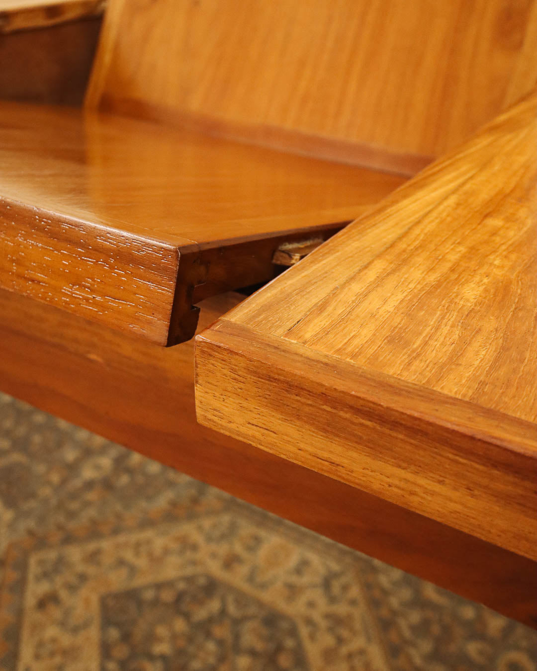 Frystark Teak Extendable Dining Table