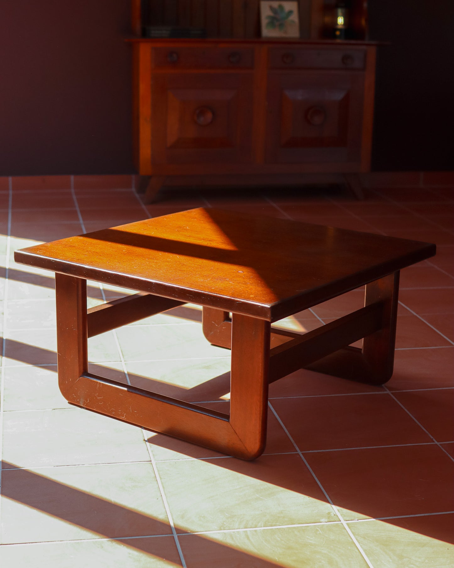 Retro Grafton Everest Coffee Table
