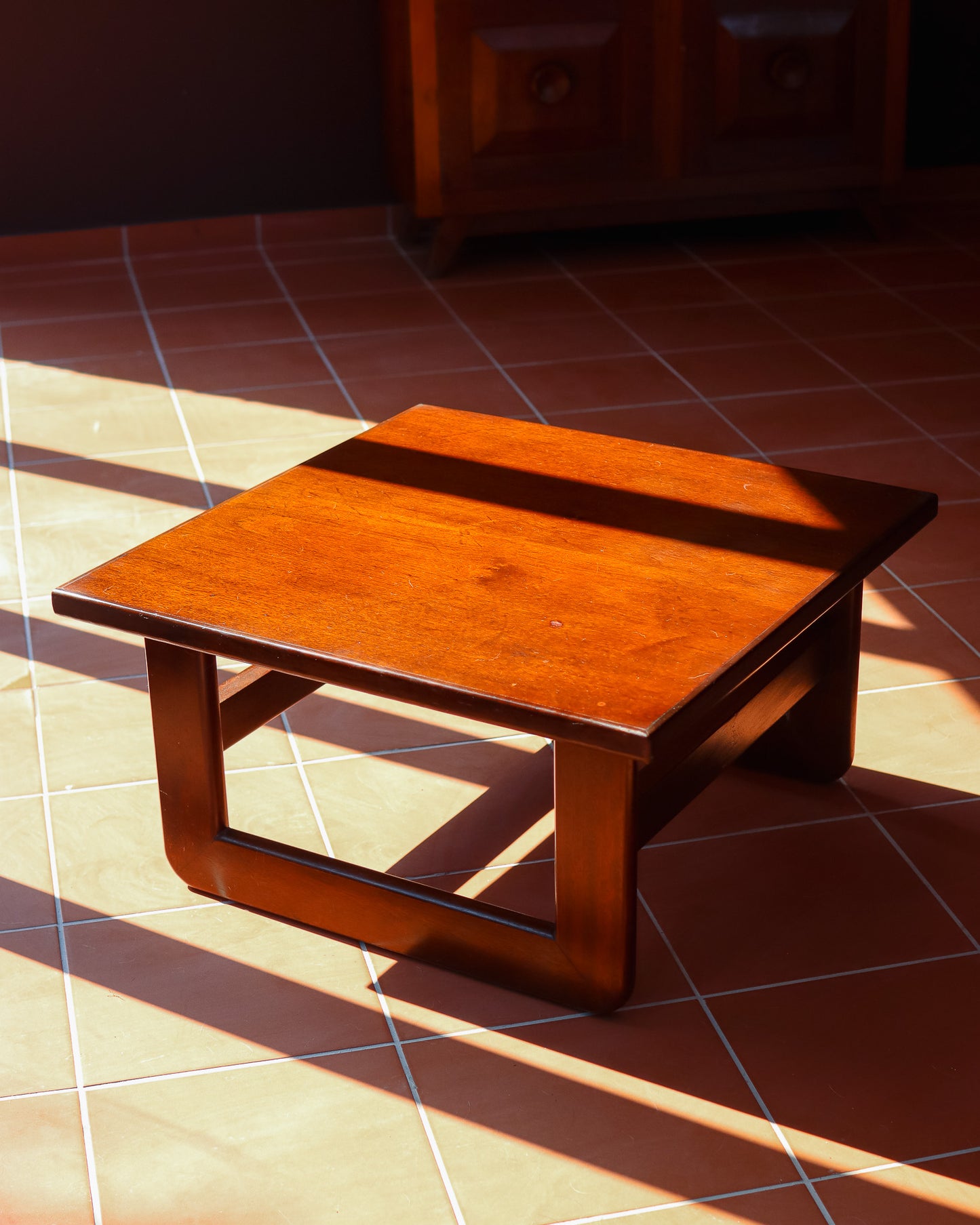 Retro Grafton Everest Coffee Table