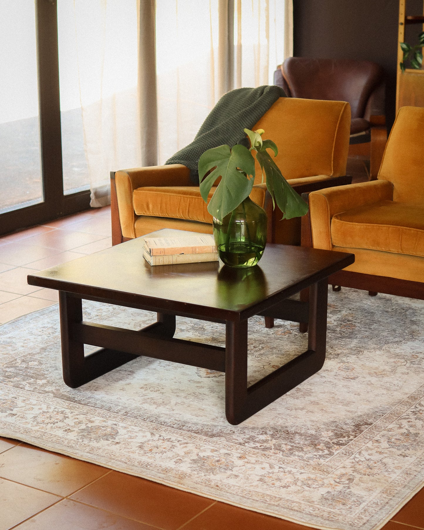 Retro Grafton Everest Coffee Table
