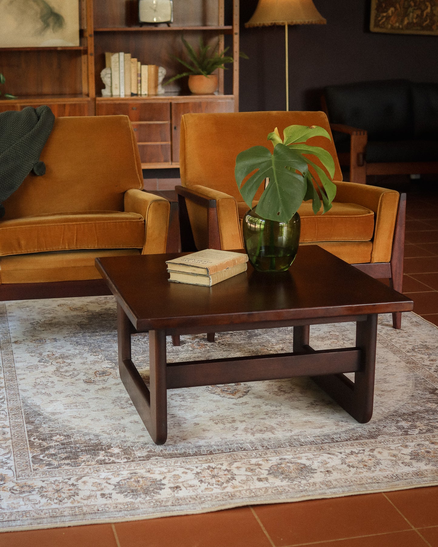 Retro Grafton Everest Coffee Table