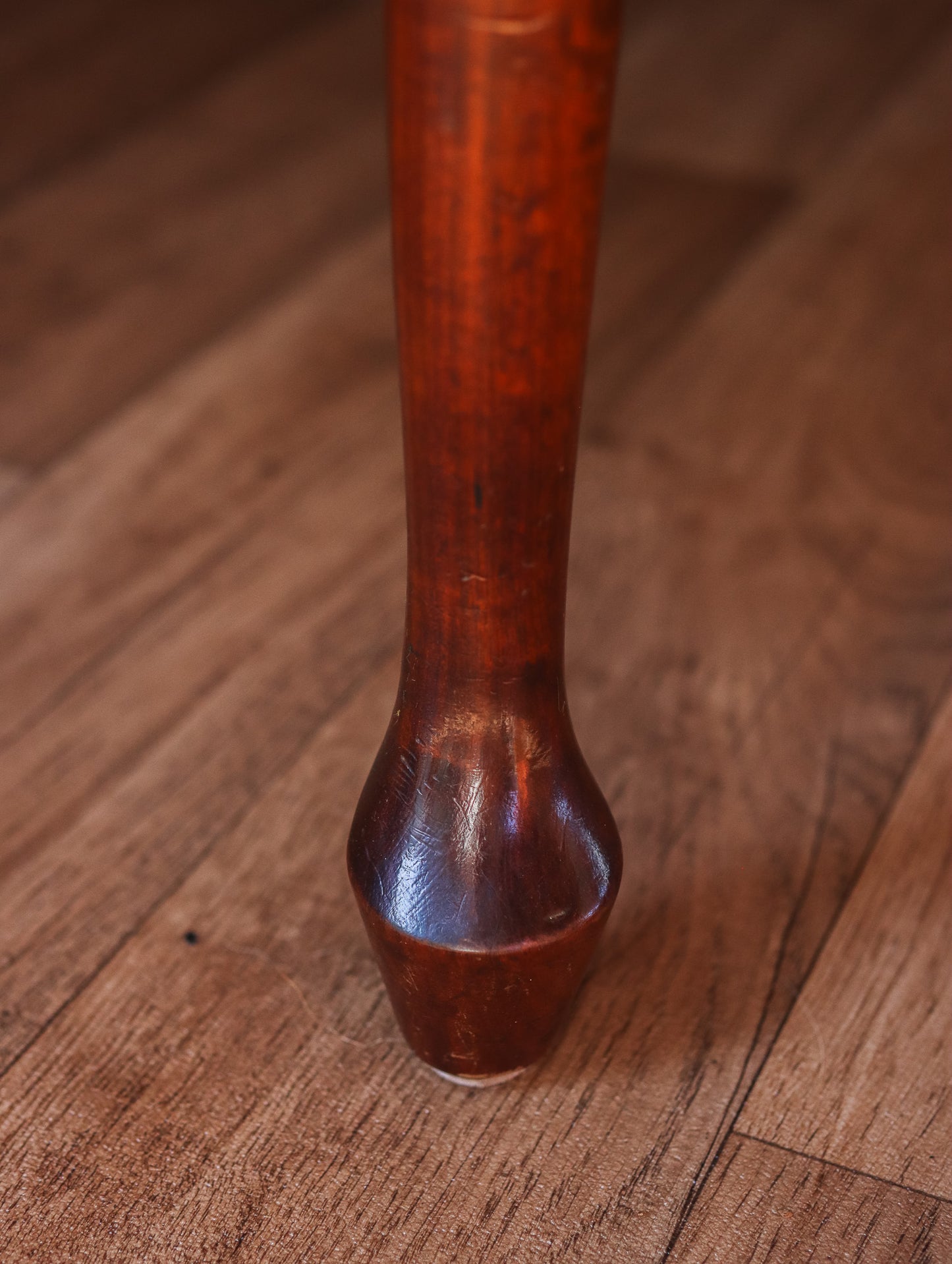 Greaves & Thomas Extendable Dining Table