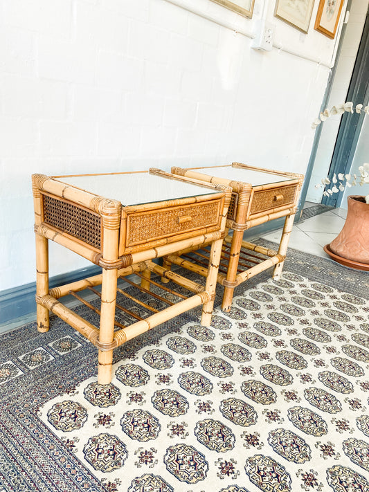 Cane Pedestals
