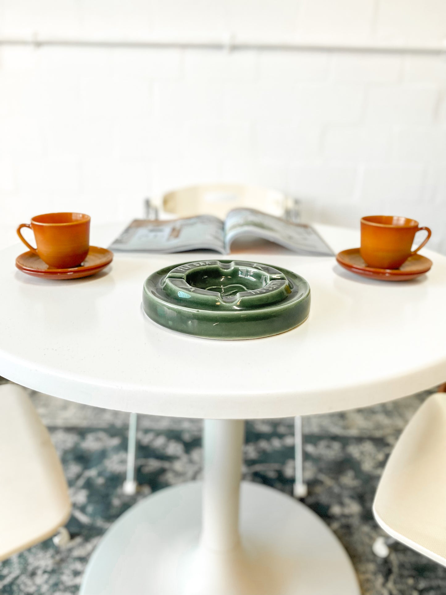 Tulip Style Dining Table