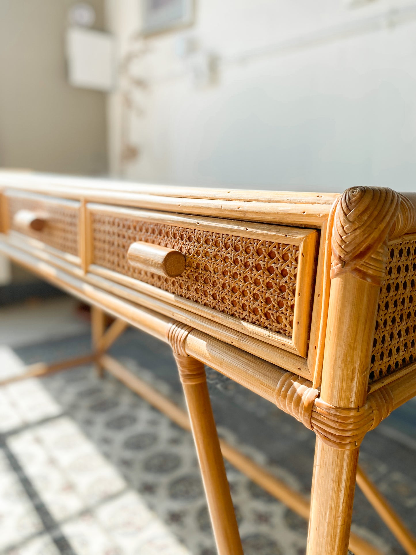 Cane Dresser