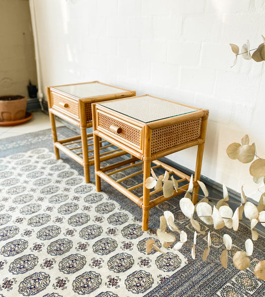 Cane Pedestals